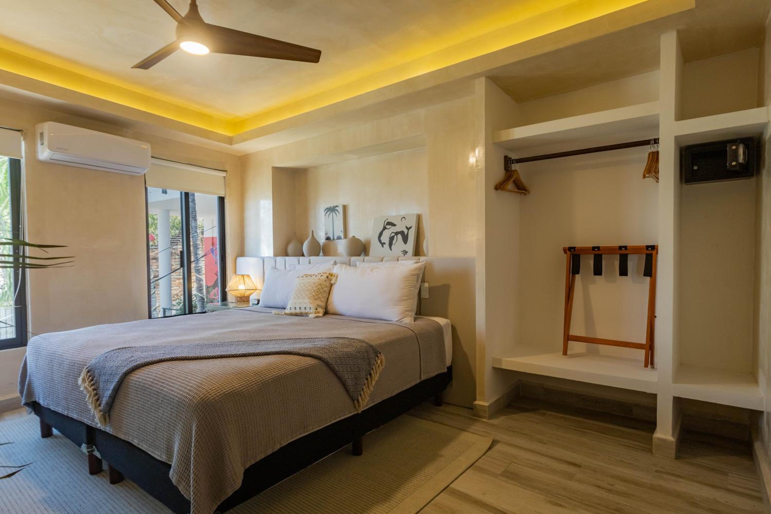 King Suite photo 2