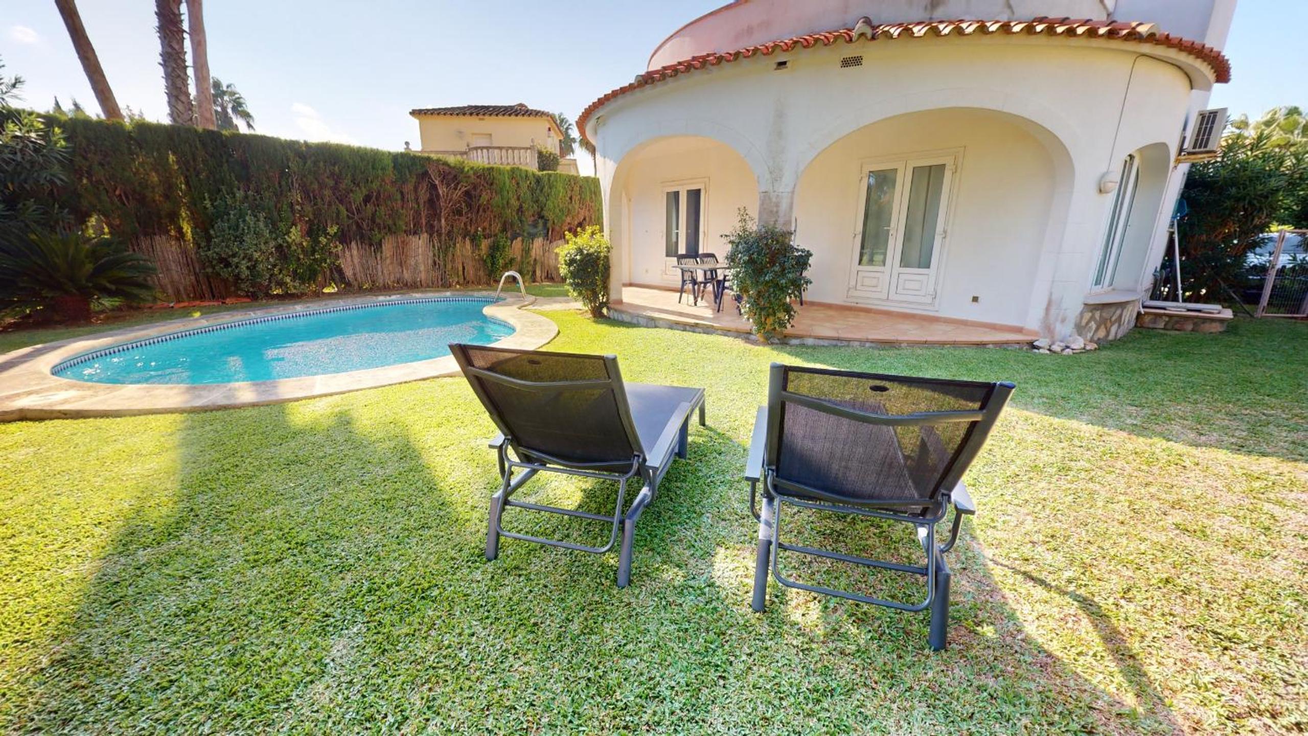 Standard Villa photo 3