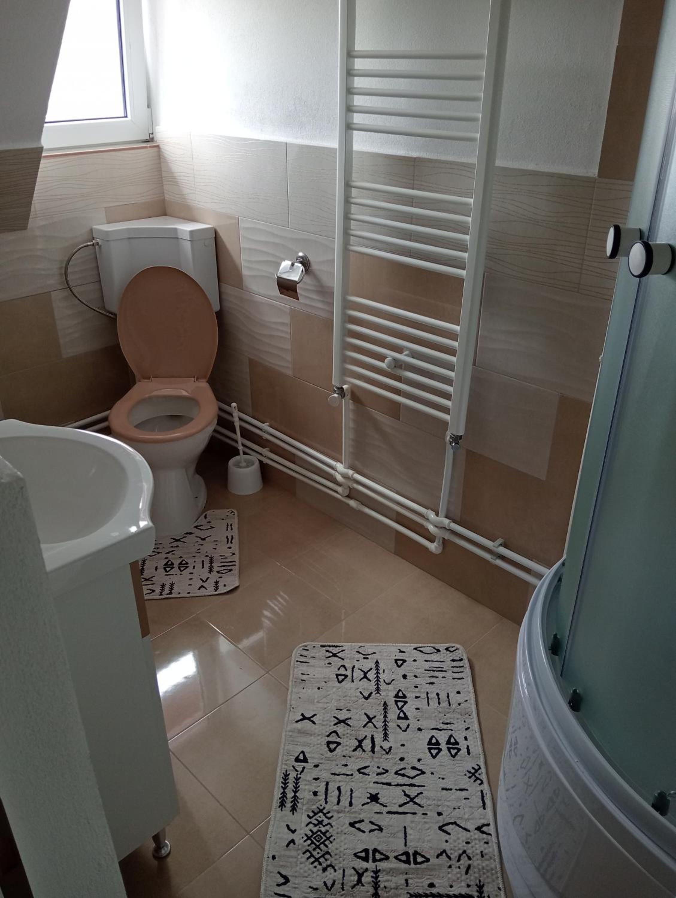 Three-Bedroom House - Photo 10