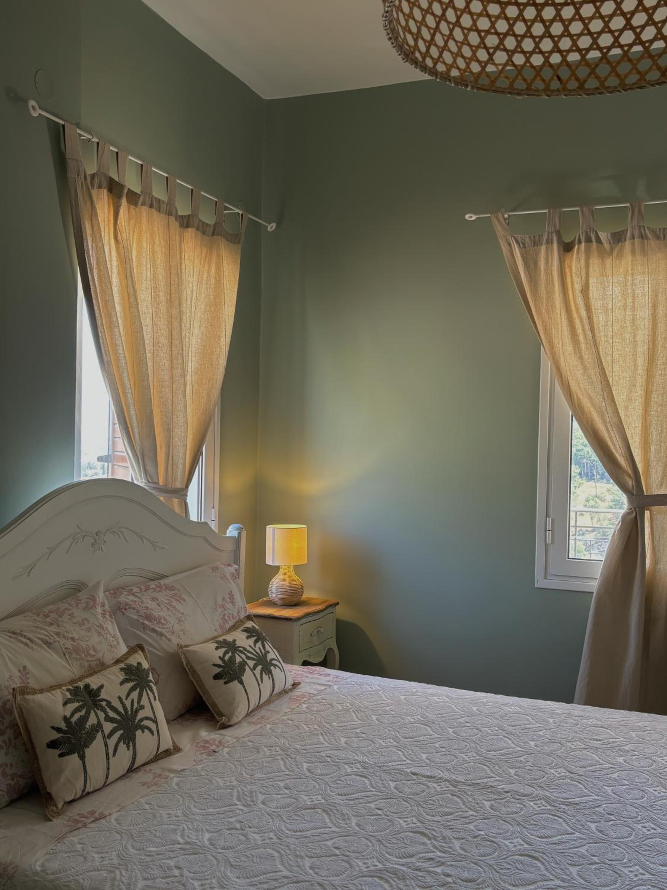 One-Bedroom House photo 1