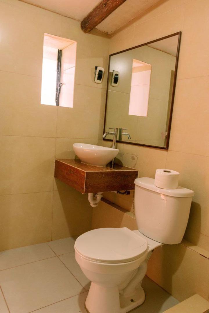 Triple Room With Shared Bathroom photo 2
