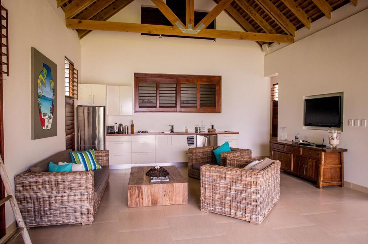 Villa with Private Pool photo 2