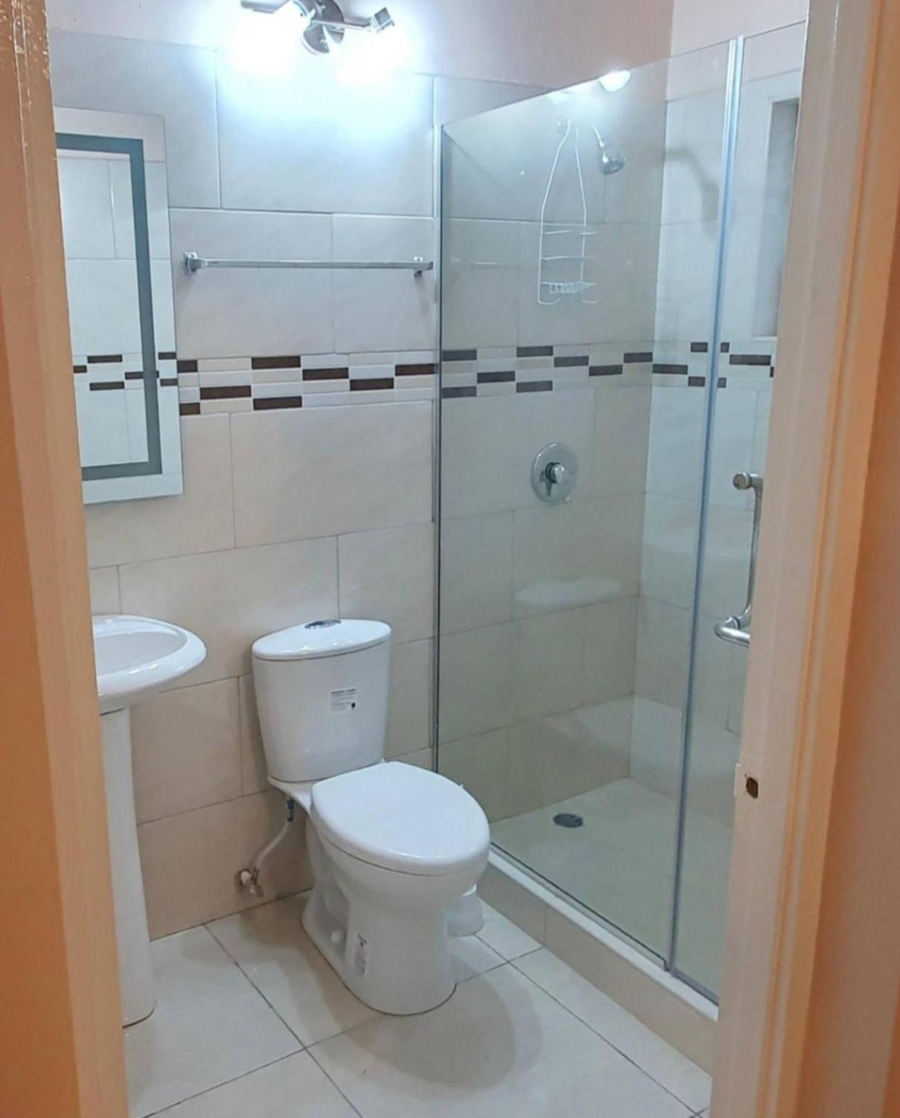 One-Bedroom Apartment - Non-Smoking photo 3