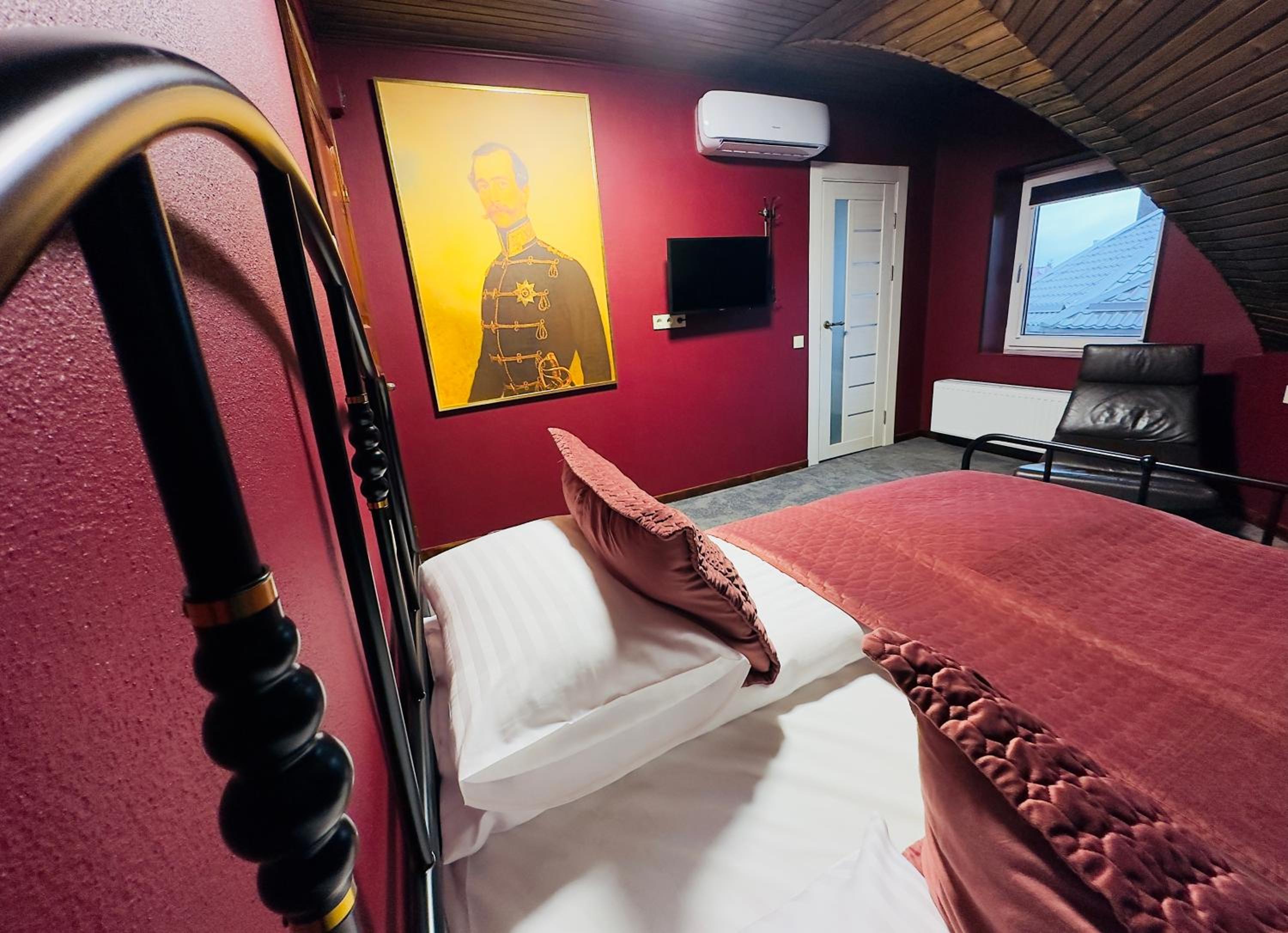 Double Room - Dracula photo 3