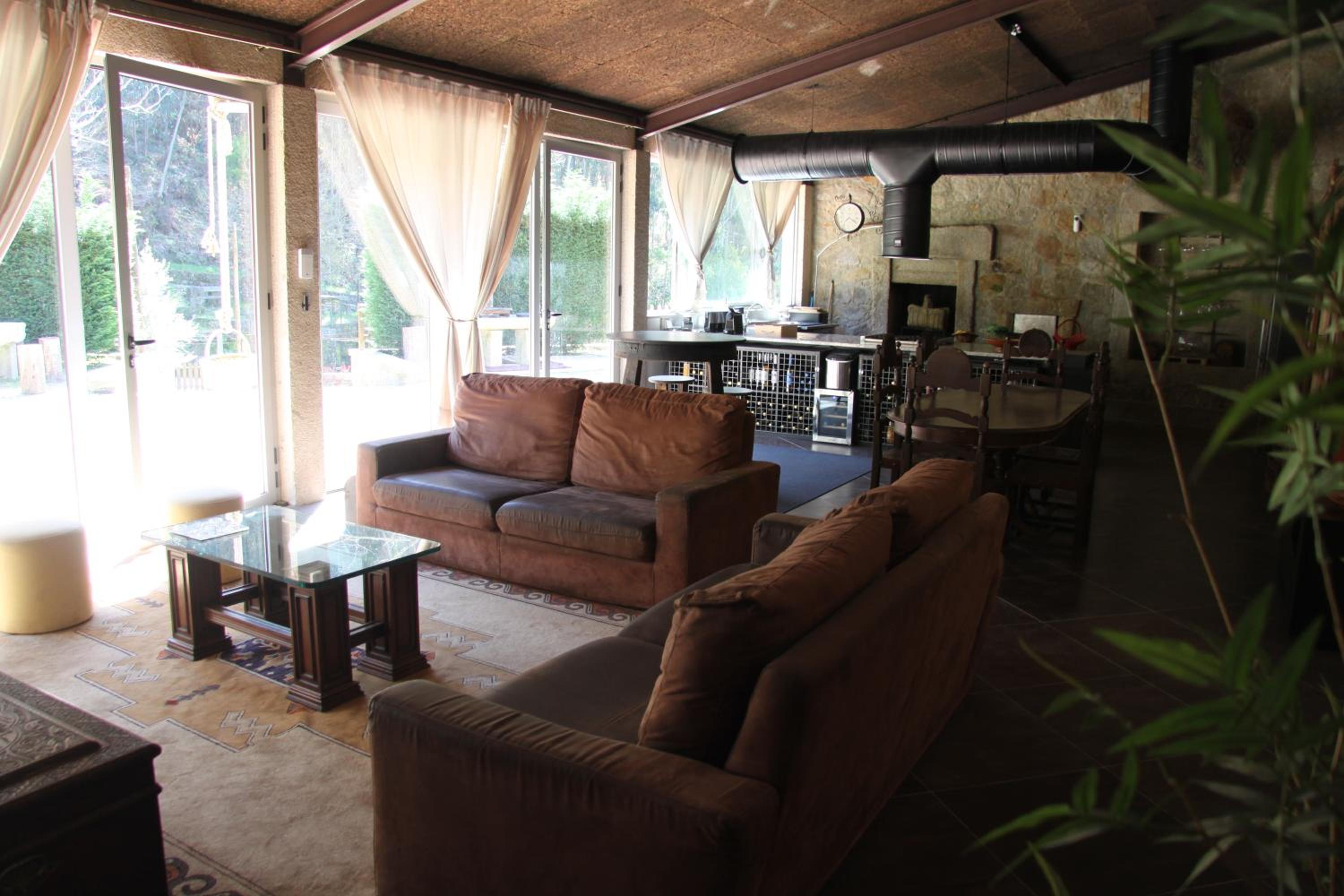 Three-Bedroom House photo 1