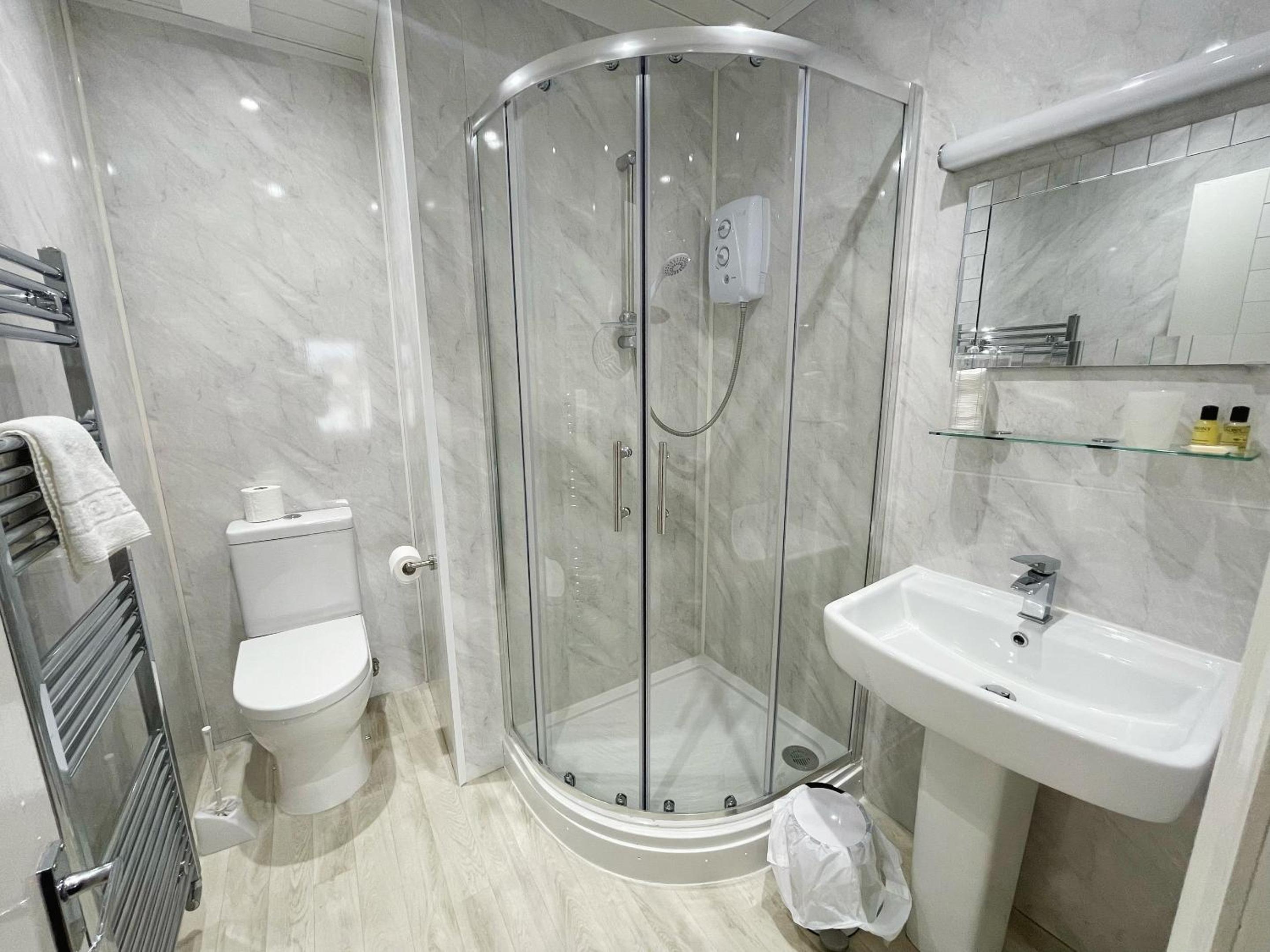 Deluxe Double Room - Photo 3