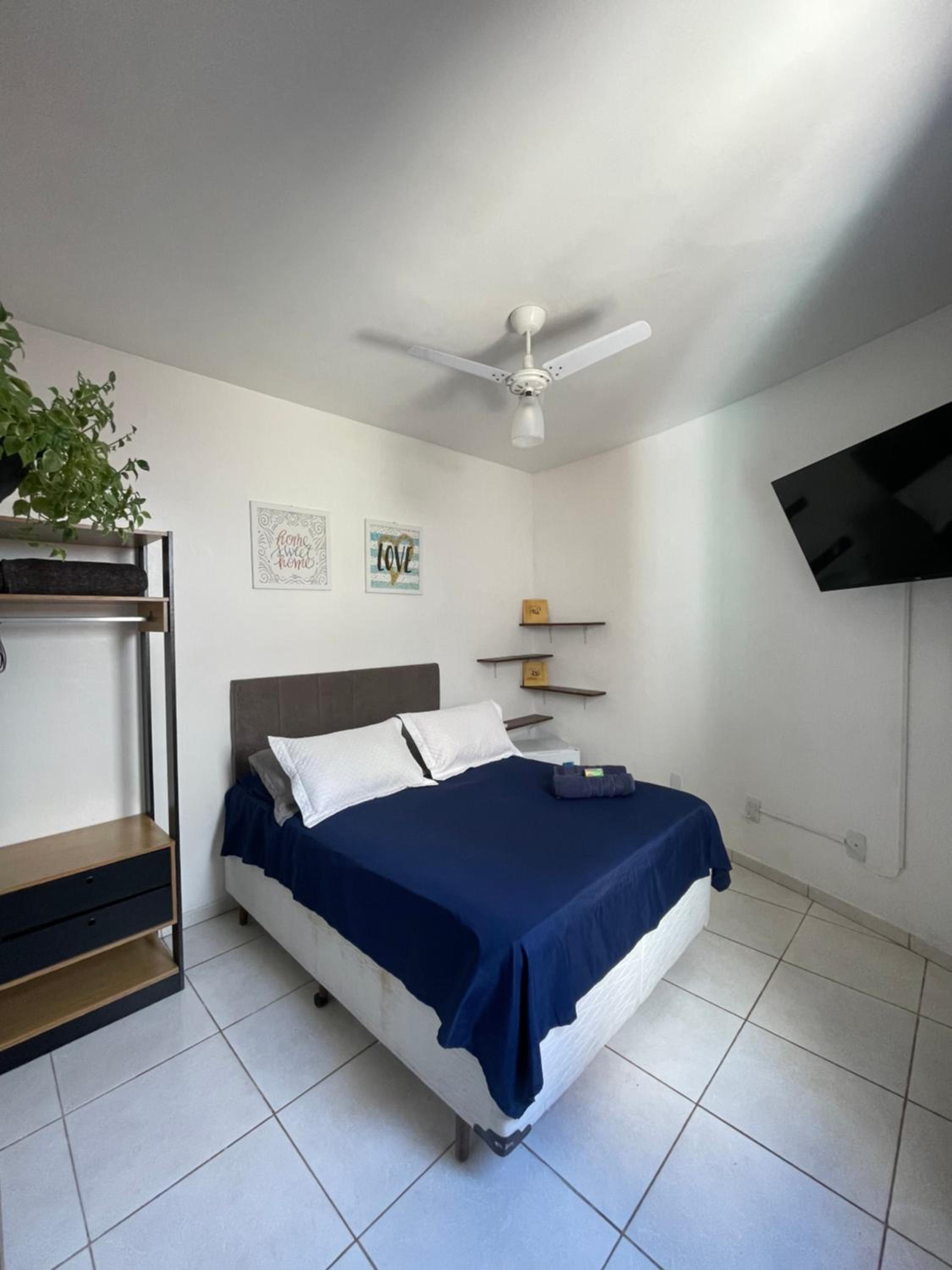 Budget Double Room - Photo 2
