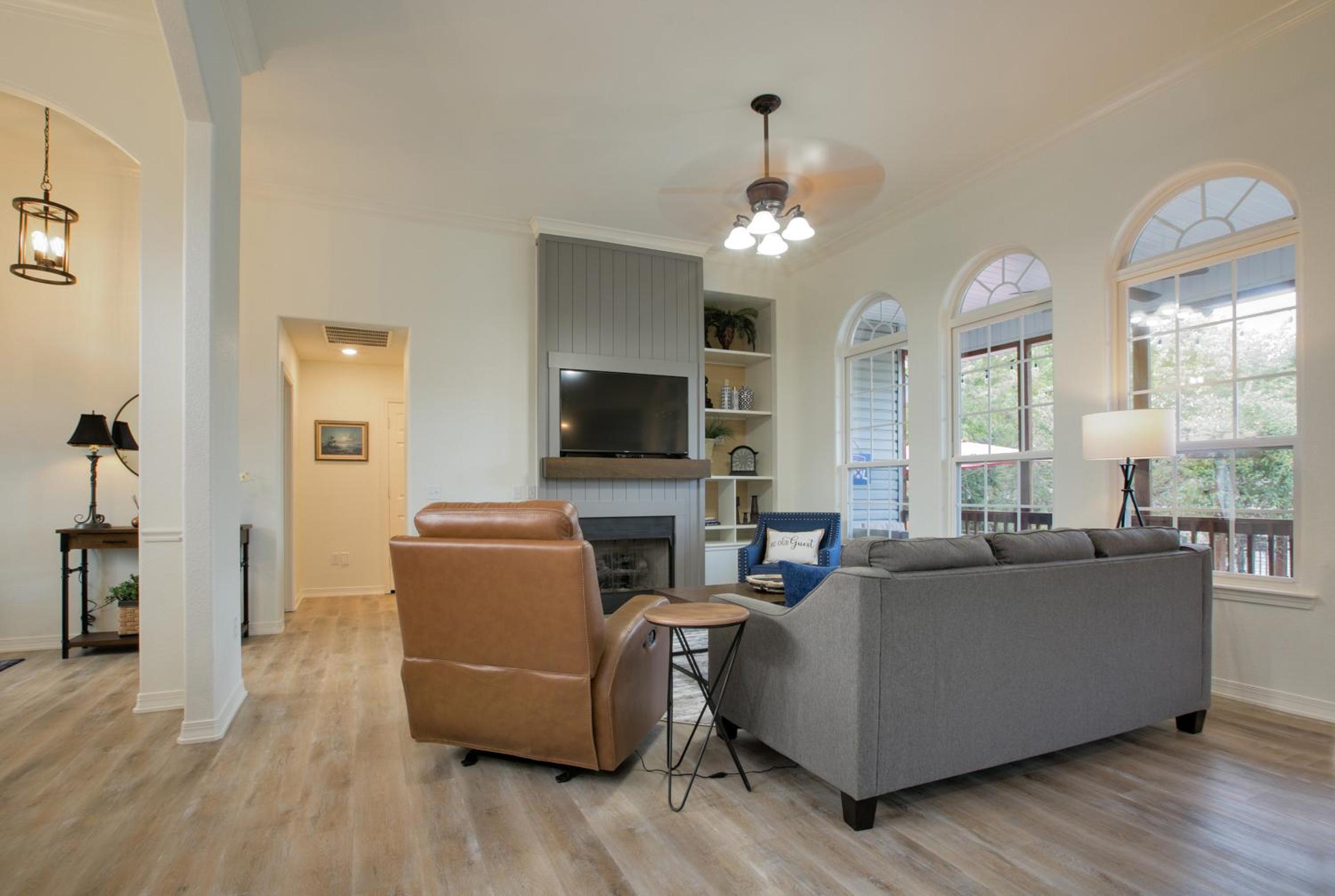 Three-Bedroom House photo 1
