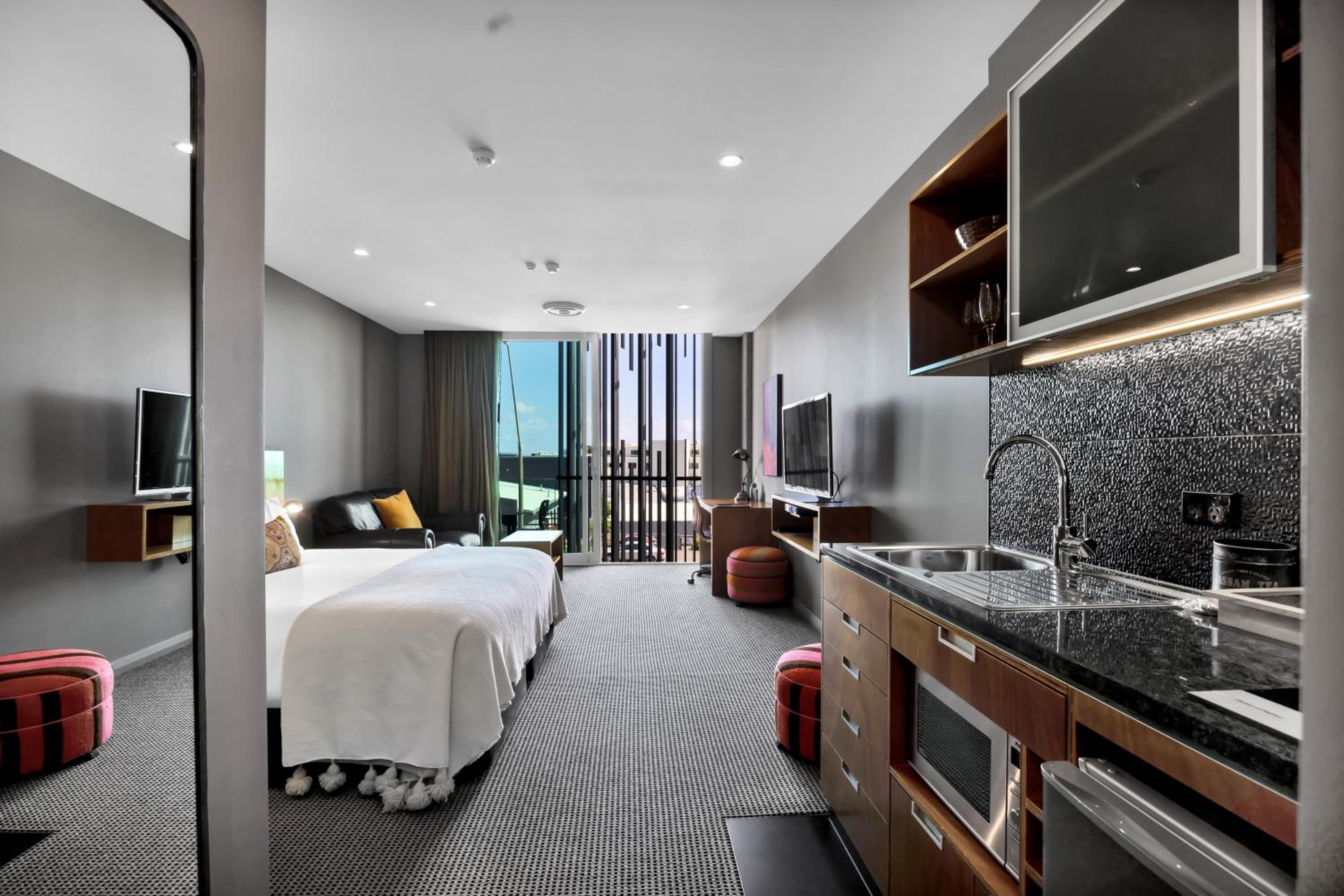 Premium Suite