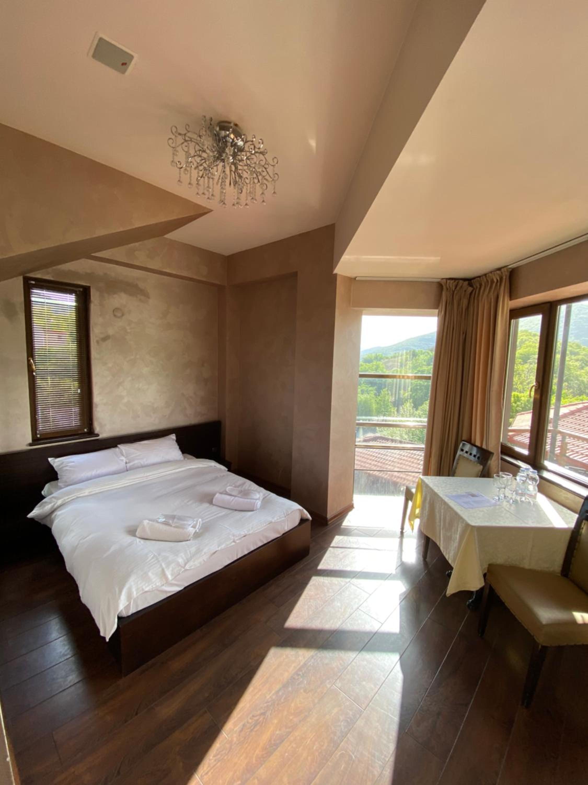 Quadruple Room with Mountain View