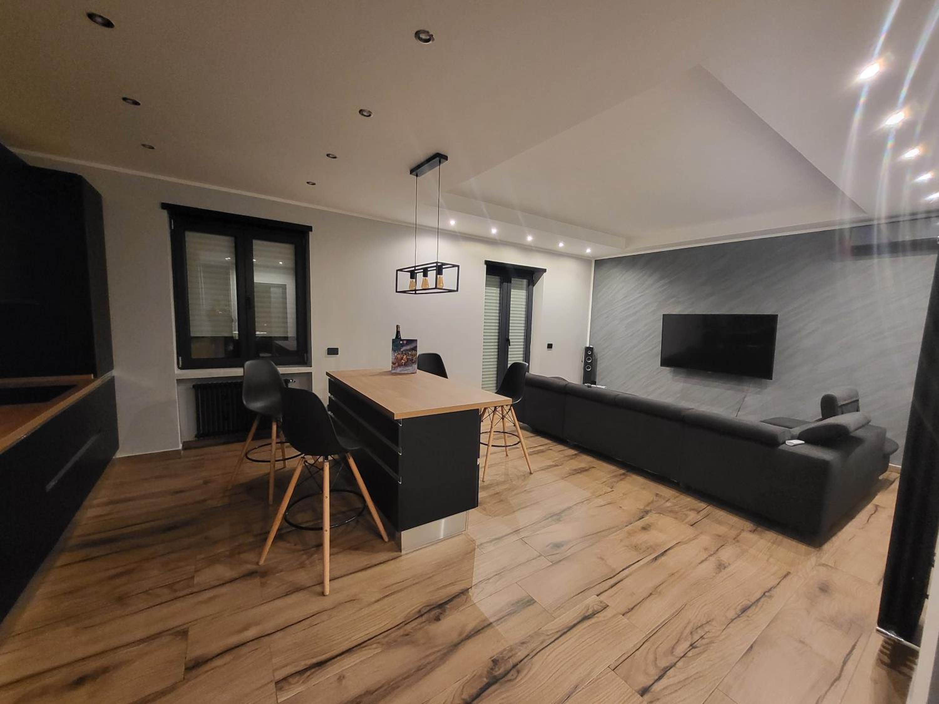 Large Double Room
