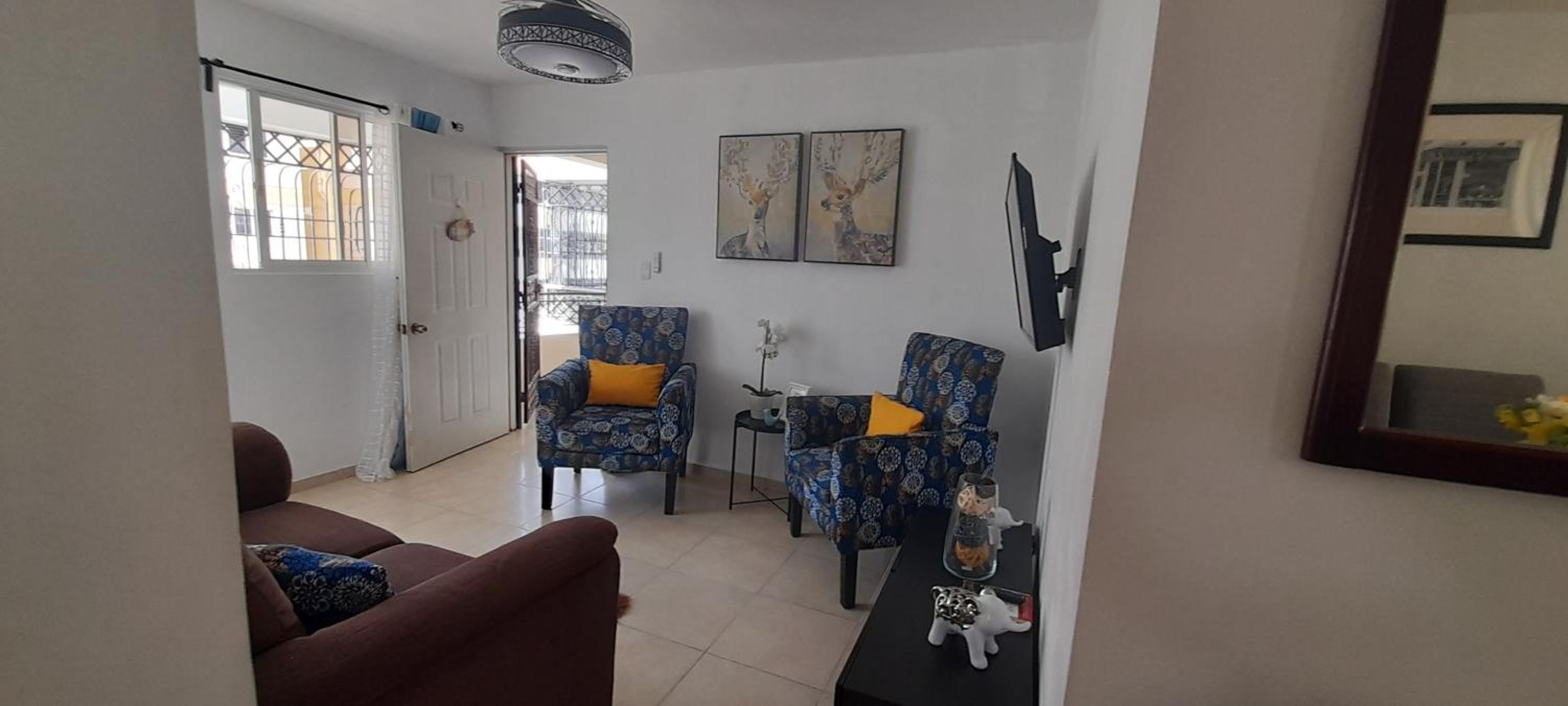 Apartment with Balcony photo 1