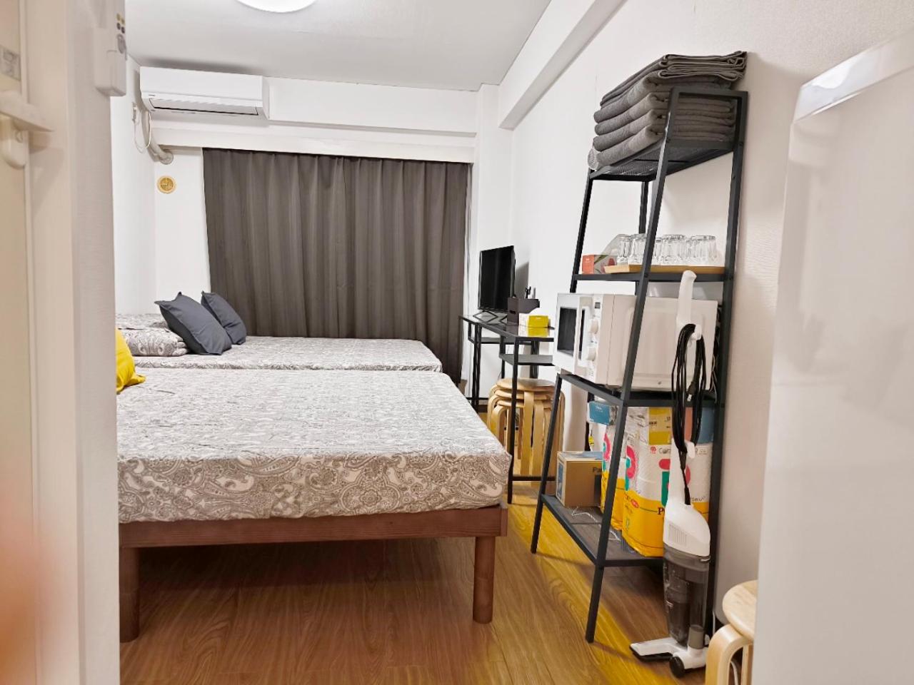 One-Bedroom Apartment photo 3