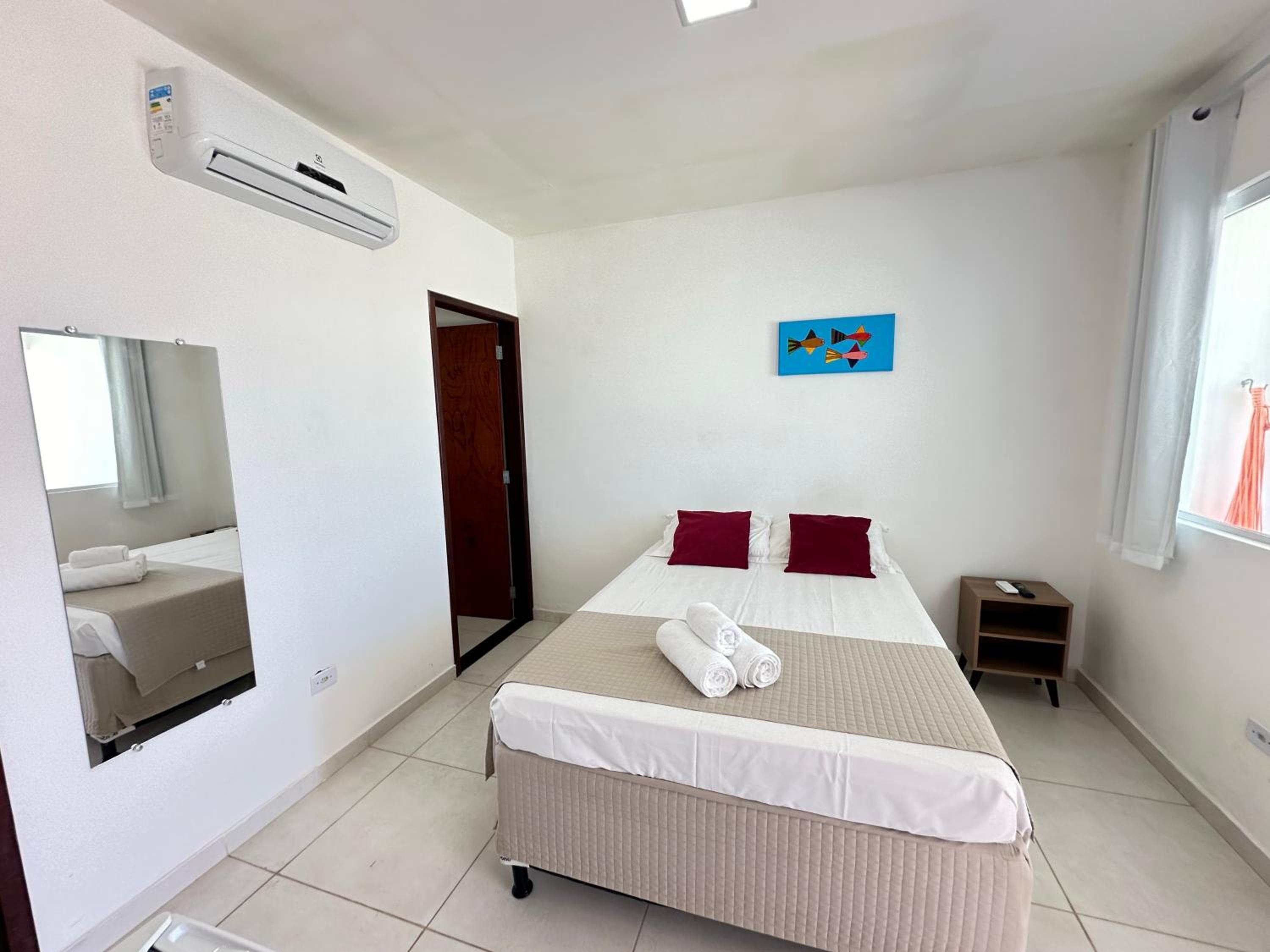 Budget Double Room - Photo 6