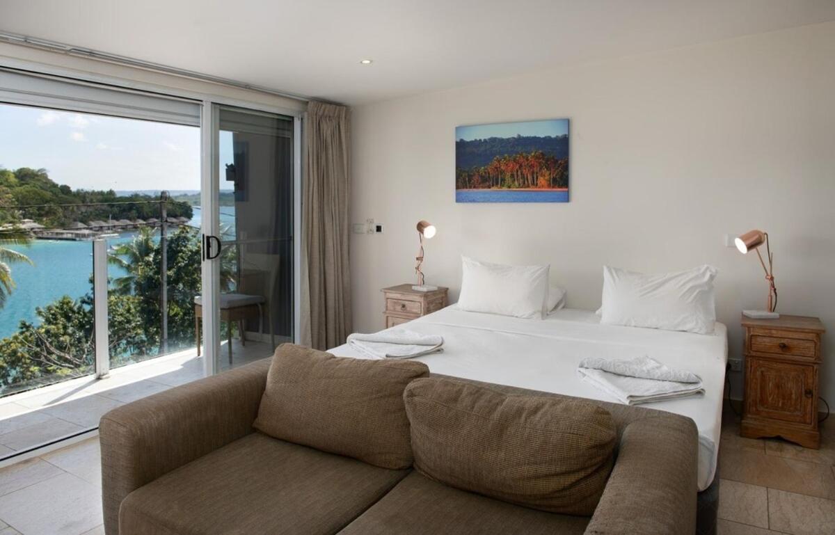 Studio Apartment photo 2
