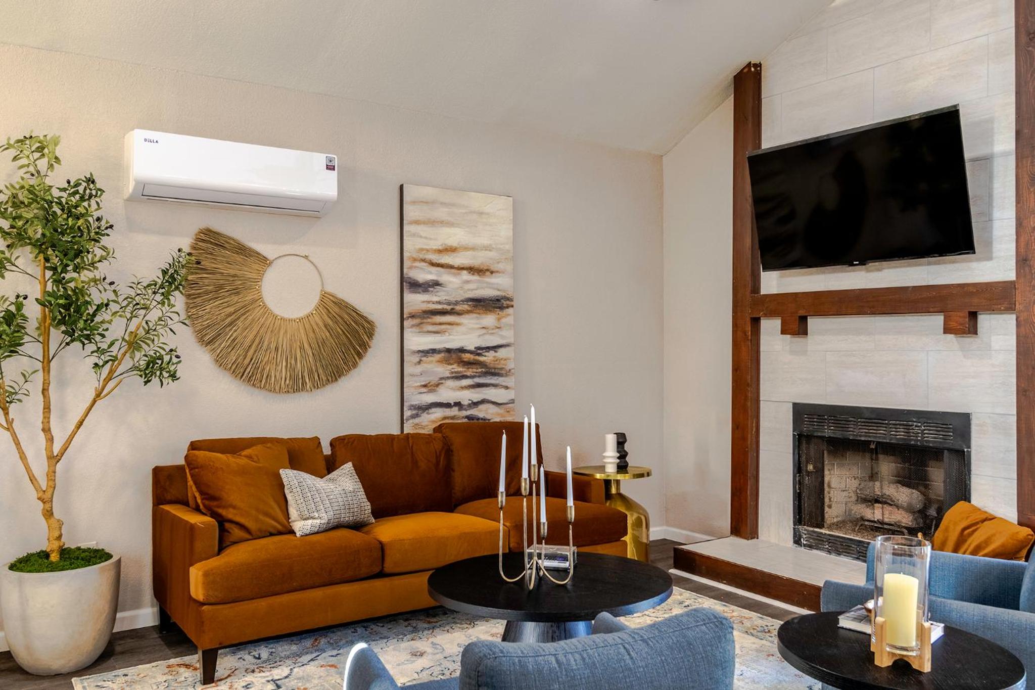 Three-Bedroom House photo 1