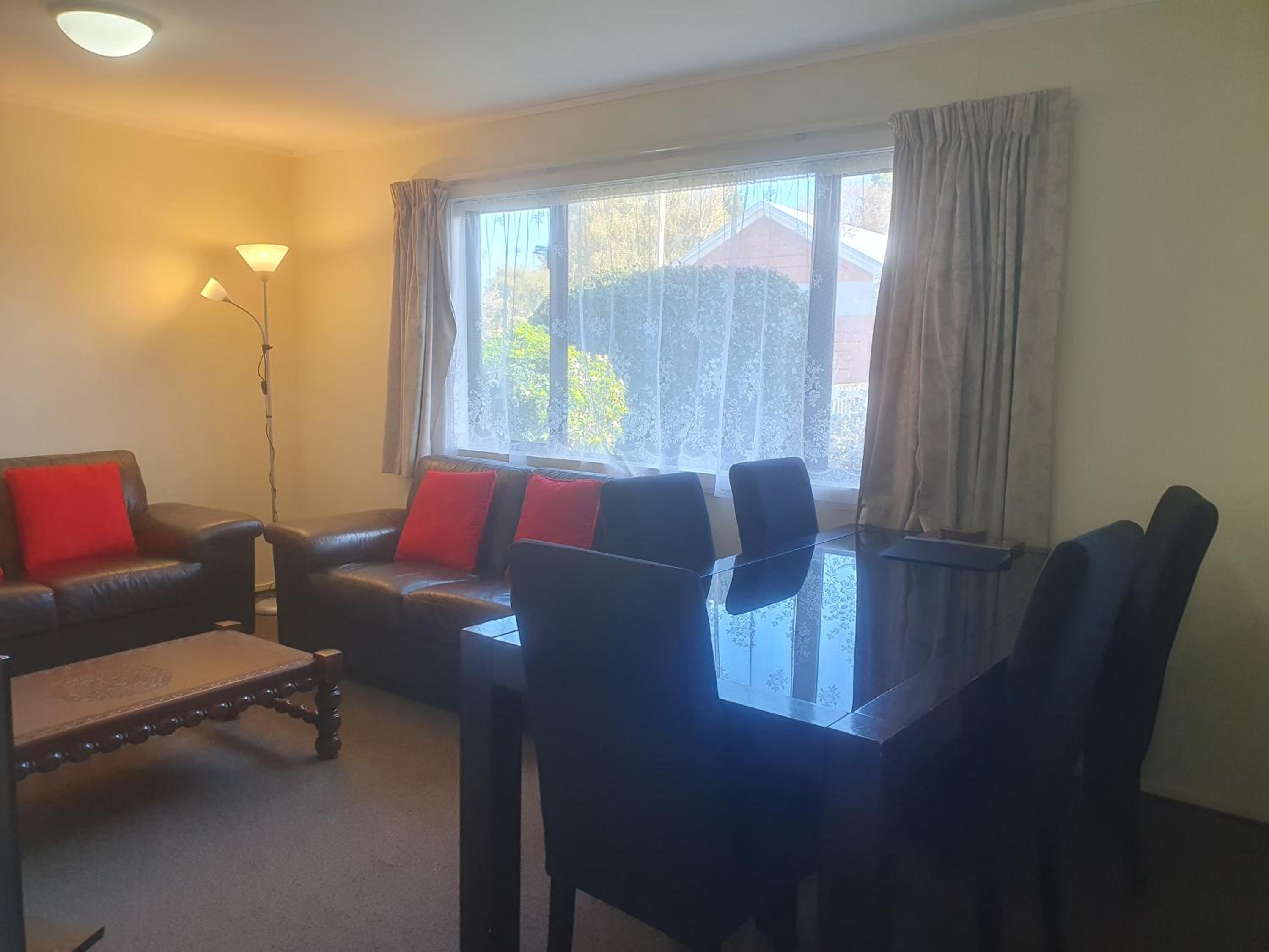 Deluxe Two-Bedroom Apartment