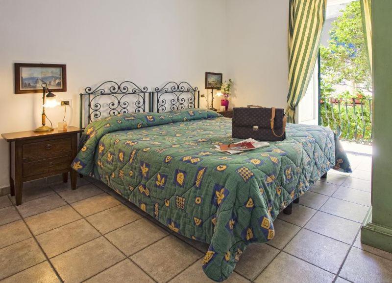 Standard Double Room - Photo 1