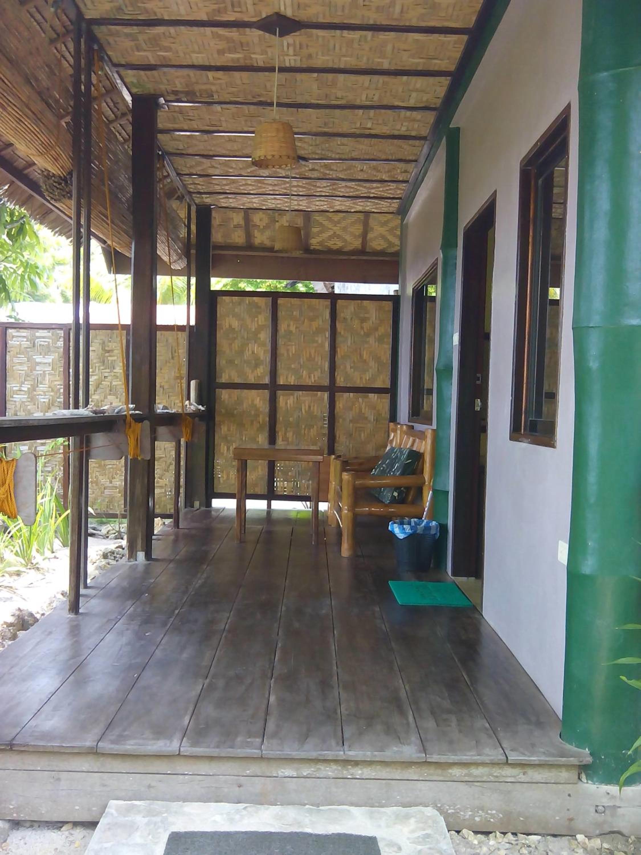 Bungalow - Beach Front - Photo 5