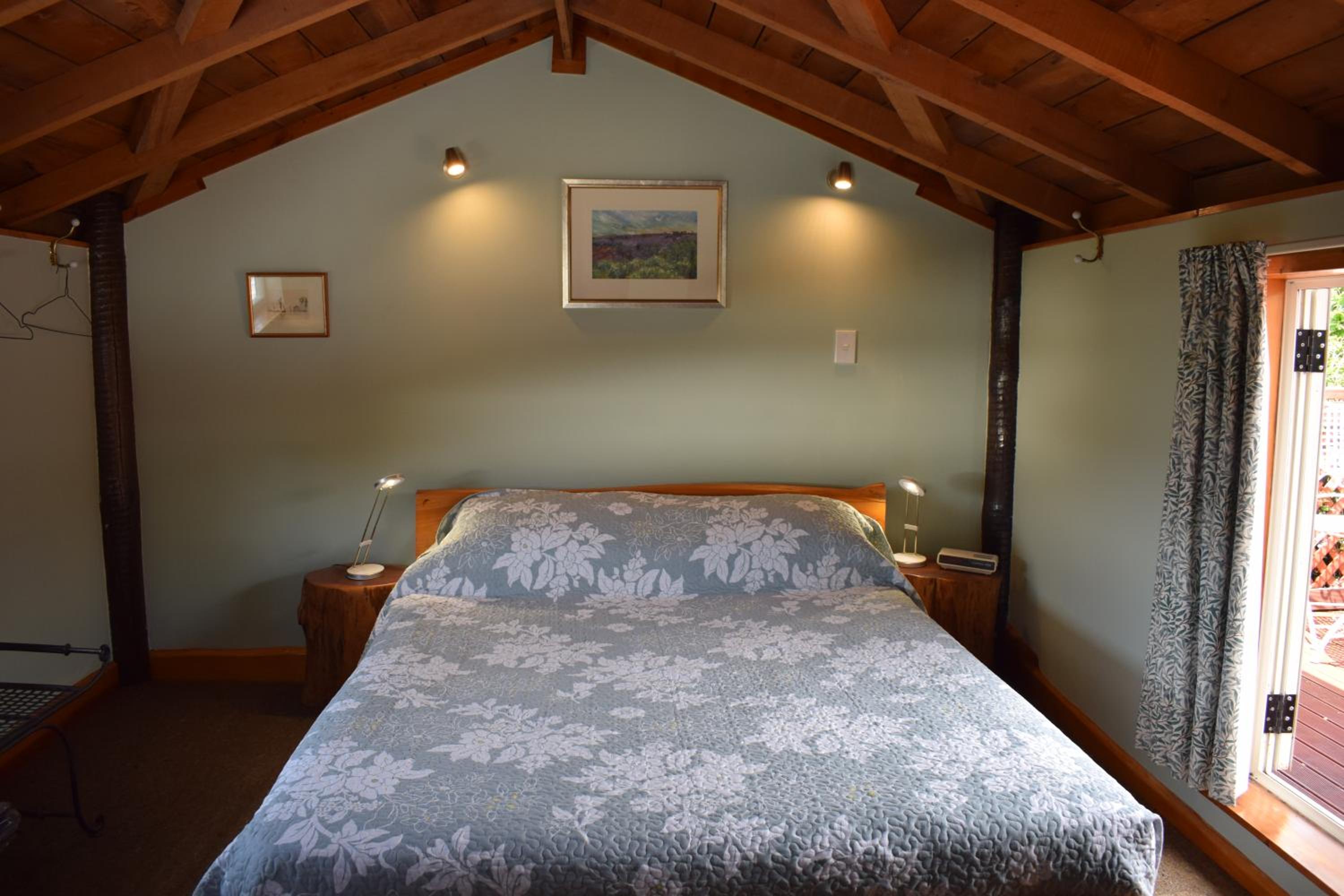 One-Bedroom Chalet (No Pets Allowed) photo 1
