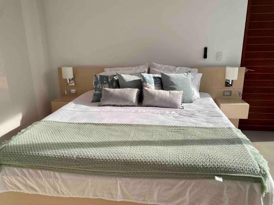 Three-Bedroom Villa photo 1