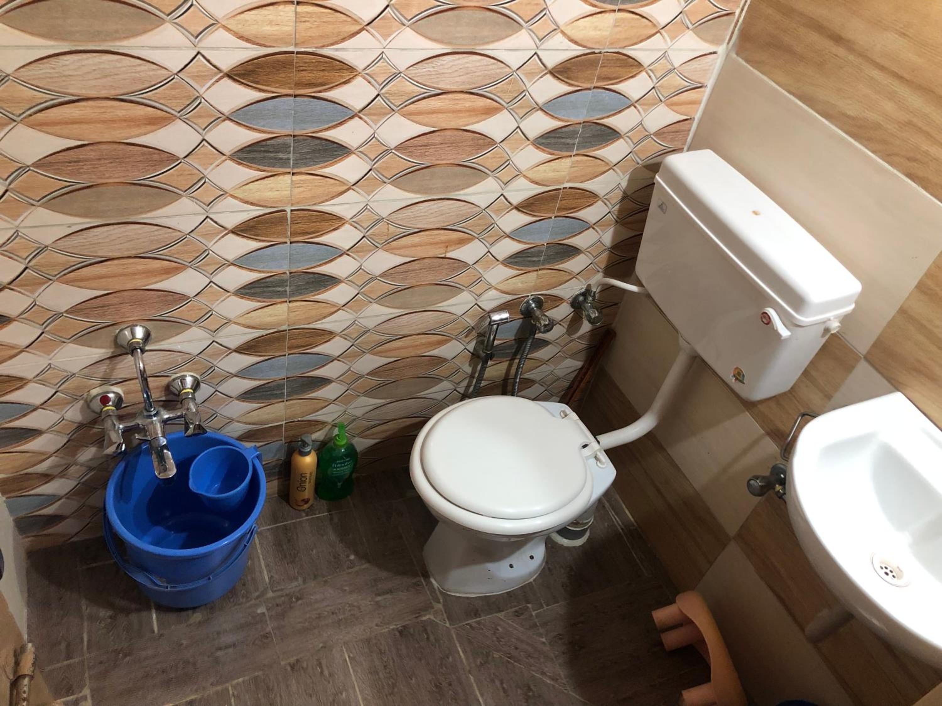 Standard Double Room with Fan photo 2