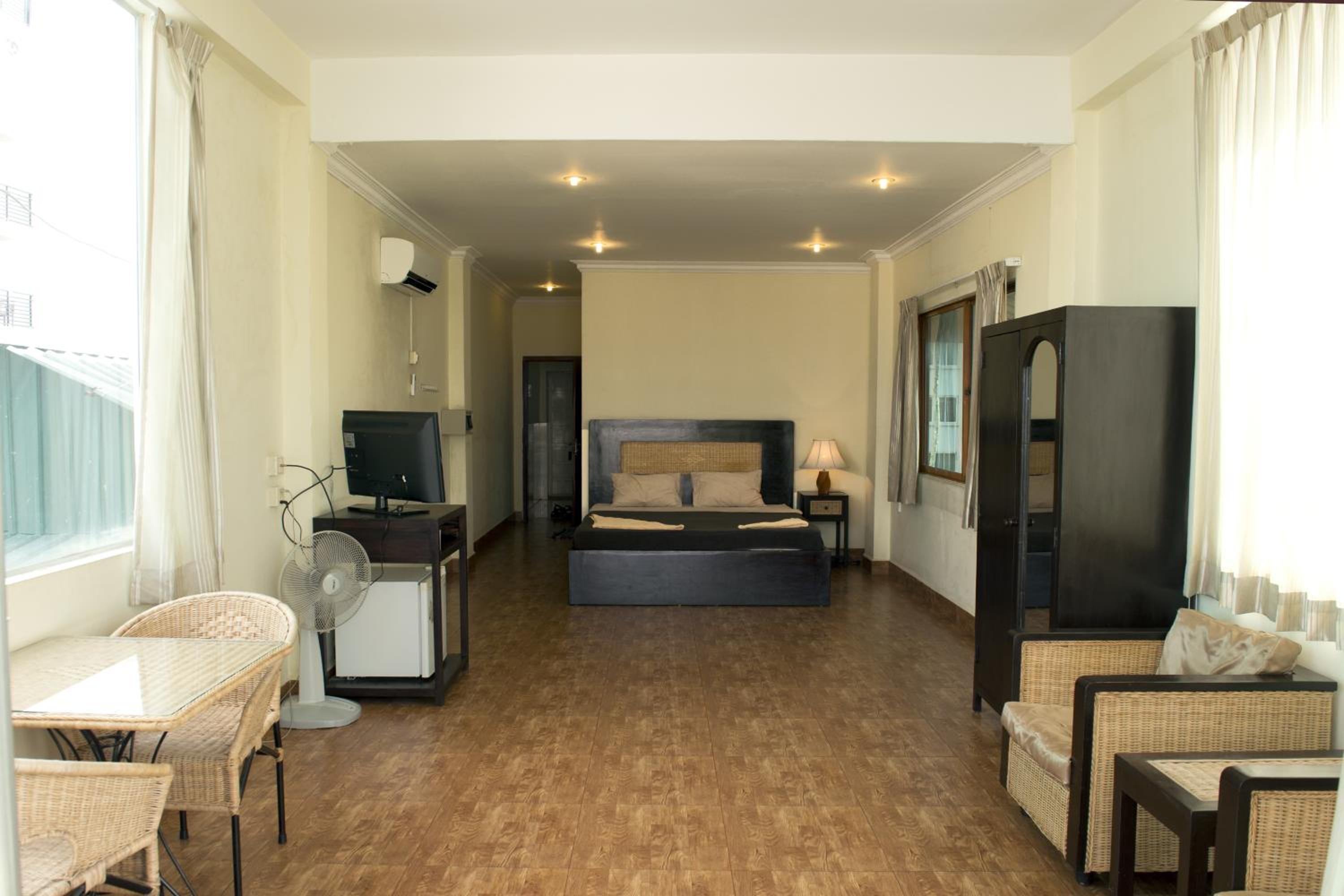 Penthouse Suite photo 1