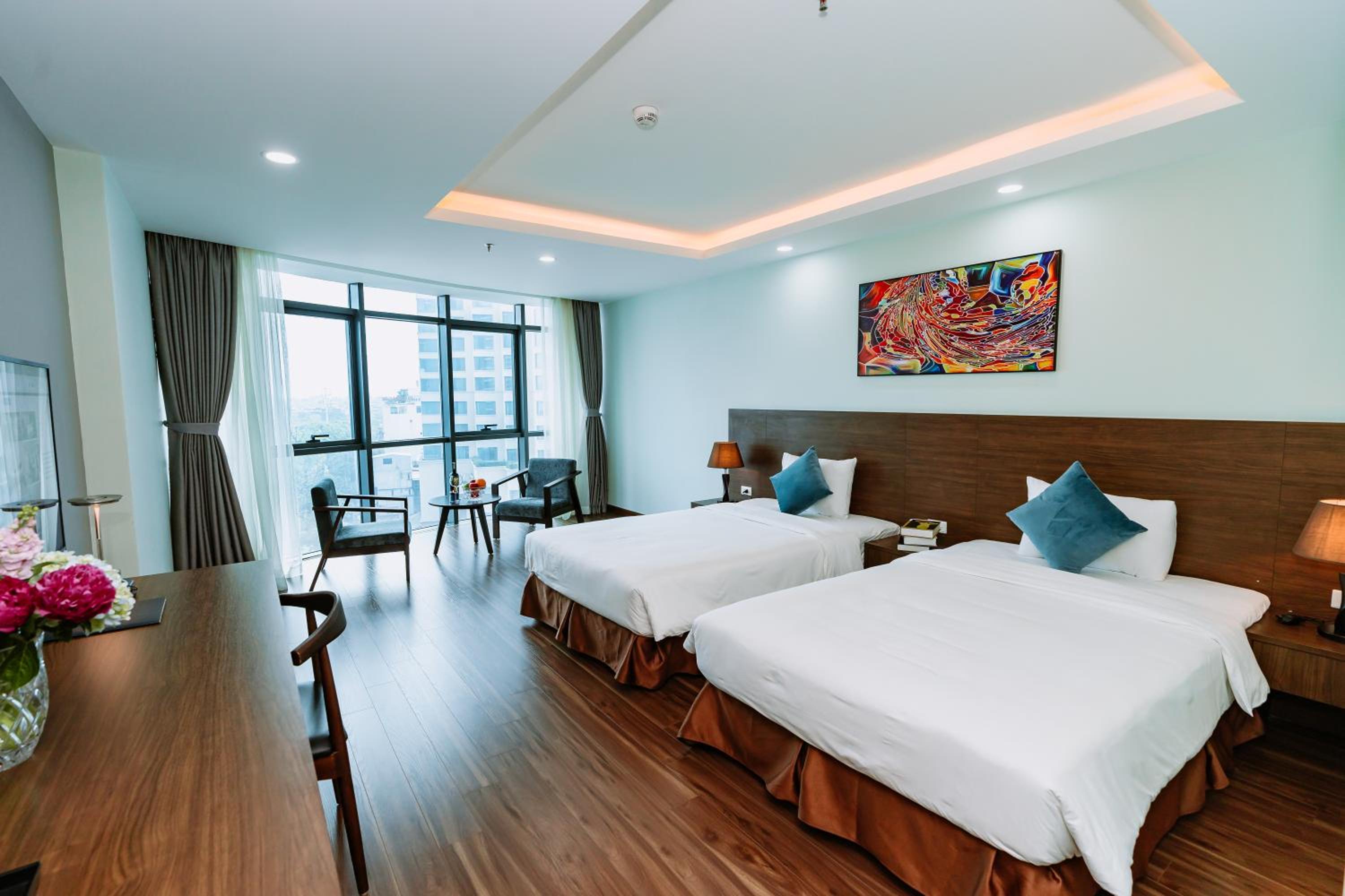 Double or Twin Room with City View