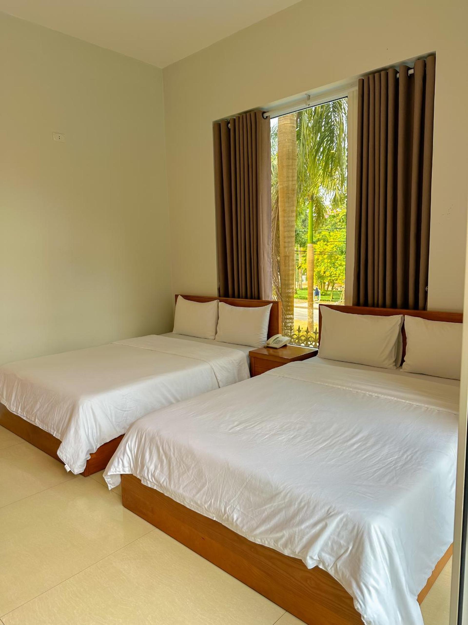 Deluxe Double or Twin Room with Balcony