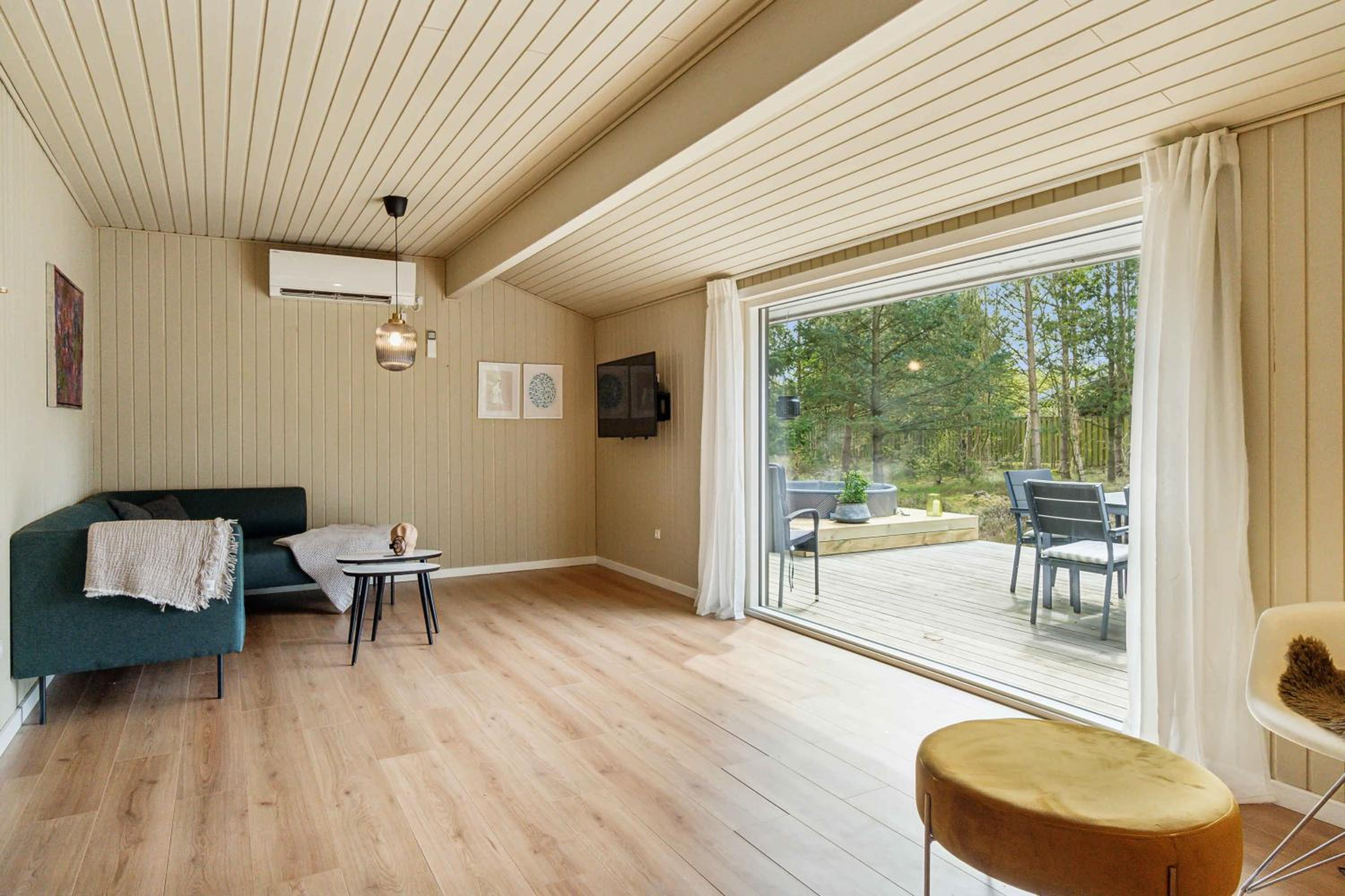 Three-Bedroom Holiday Home  photo 1