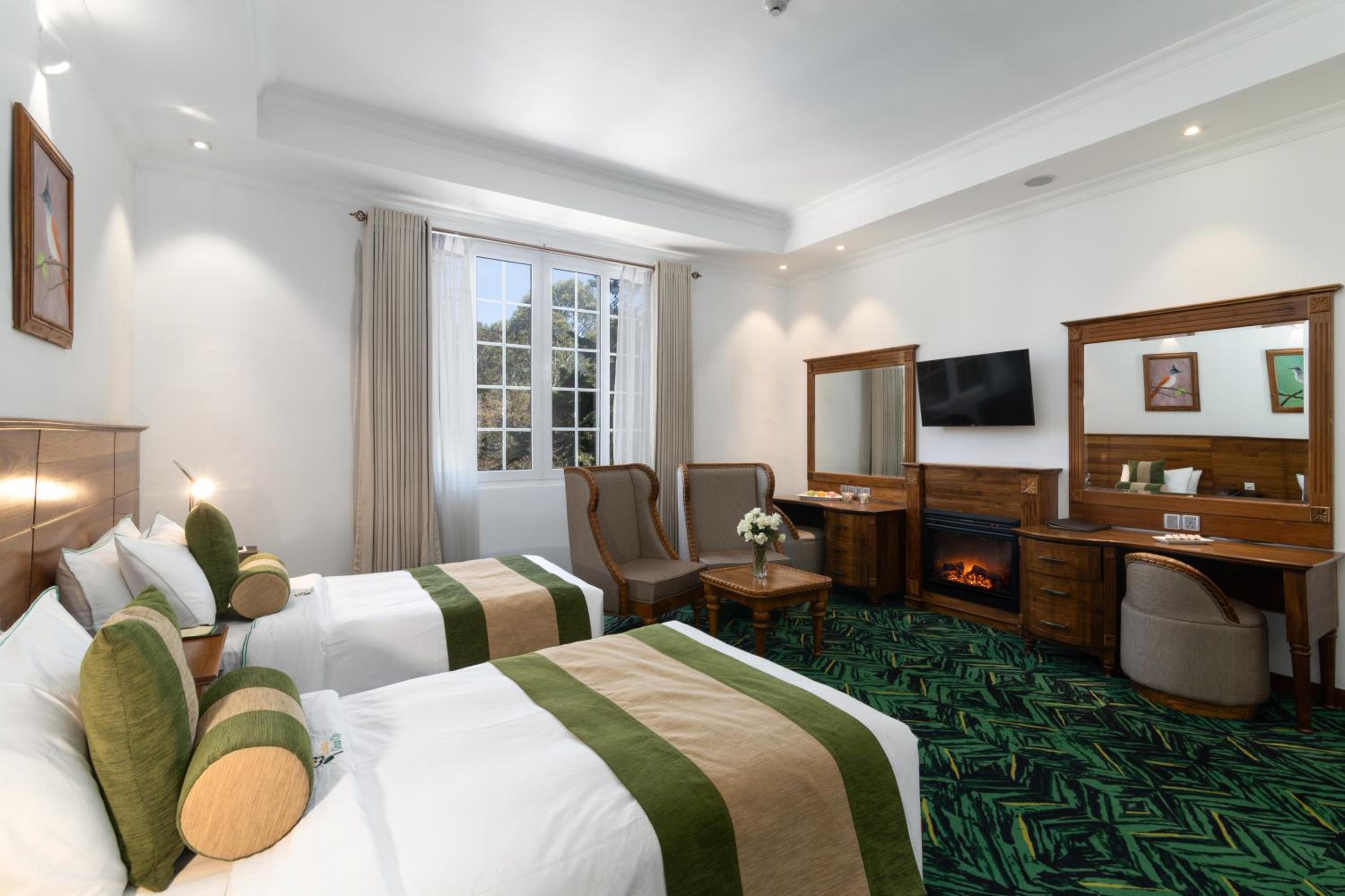 Executive Suite photo 2