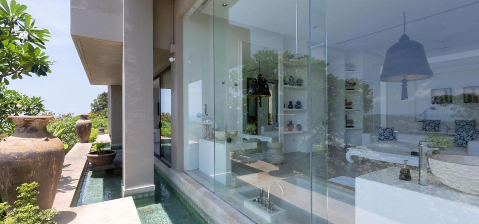 Villa photo 3