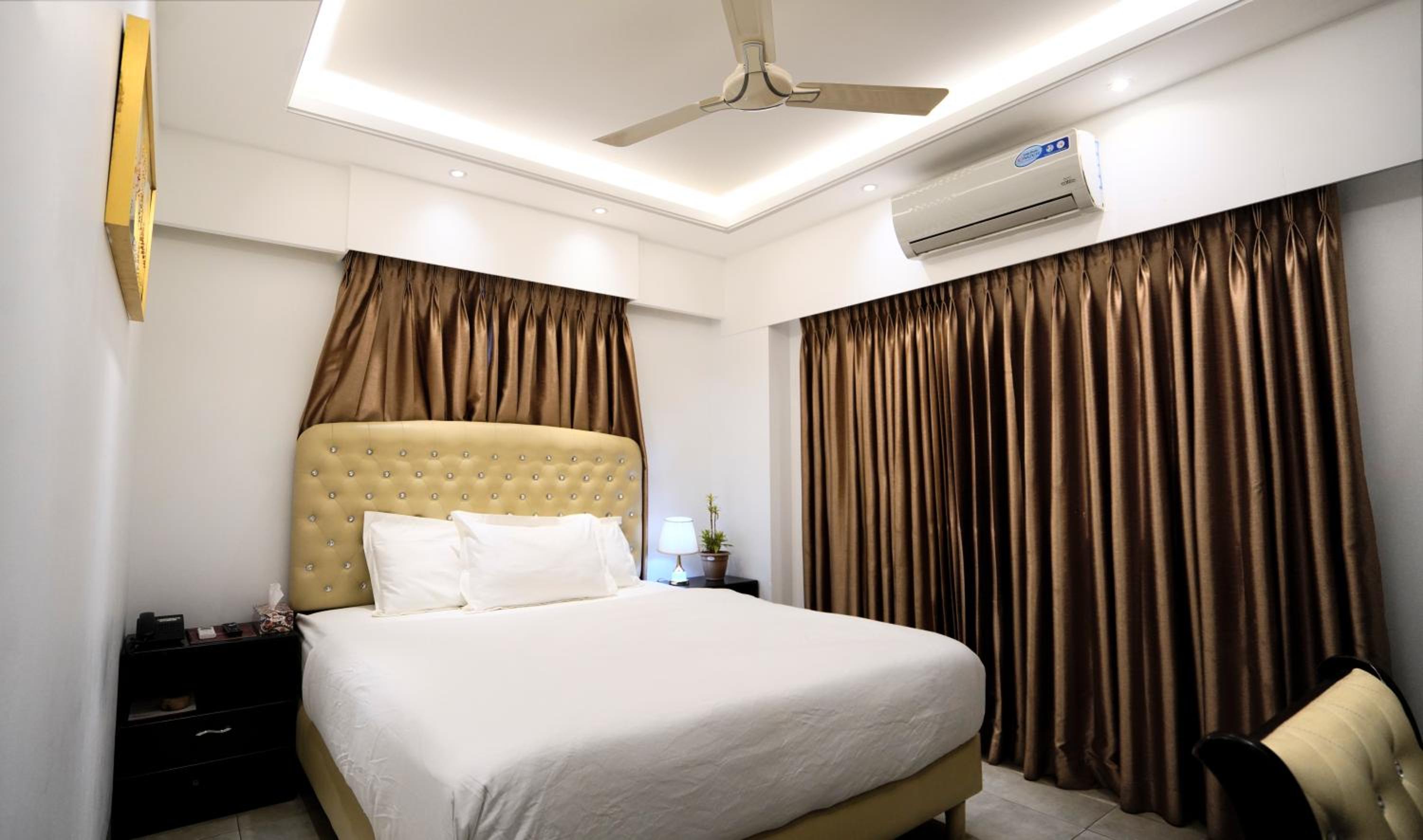 Deluxe Queen Room photo 1