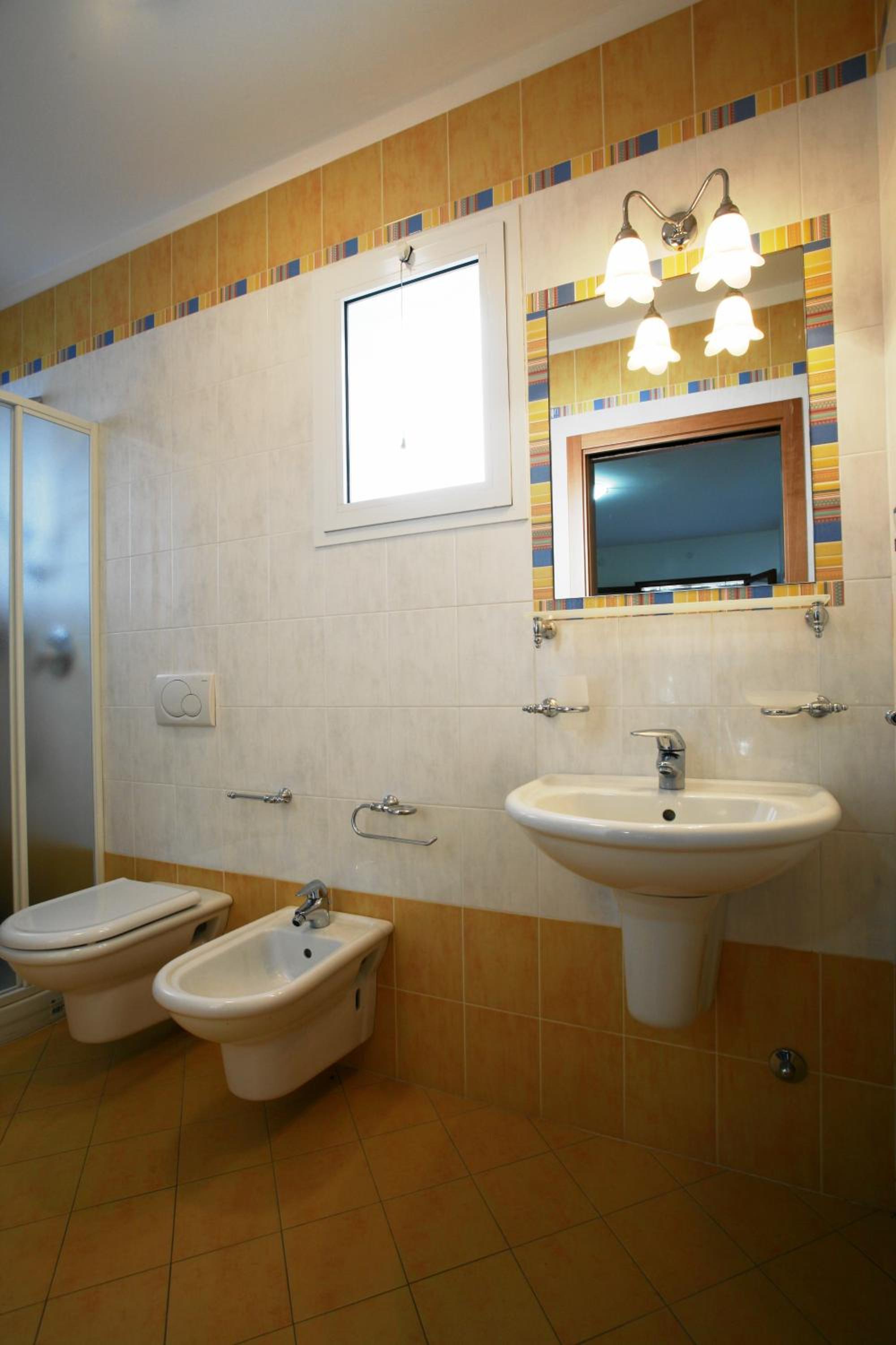 Two-Bedroom House photo 2