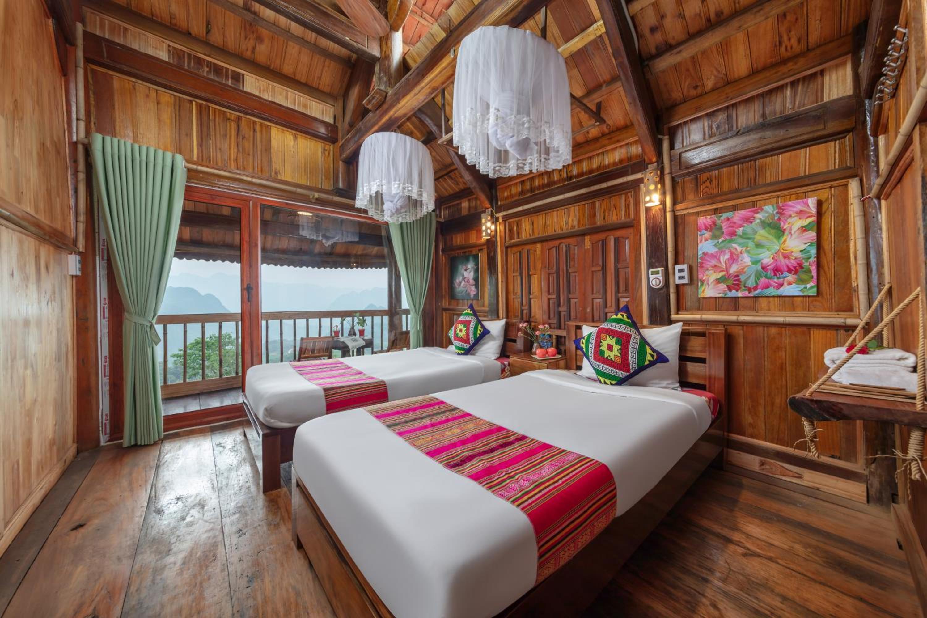 Double Room with Mountain View photo 2