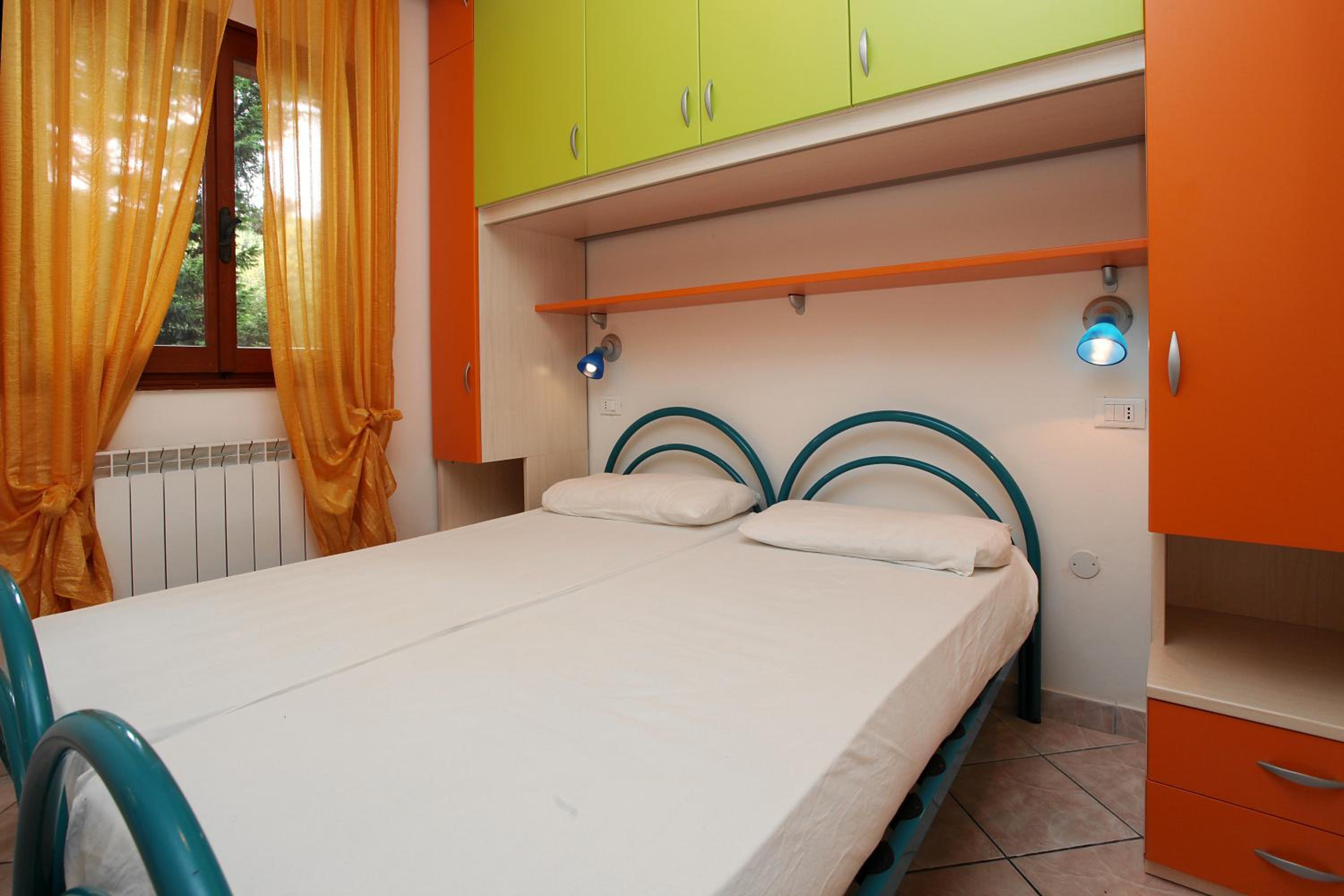 Two-Bedroom House photo 2