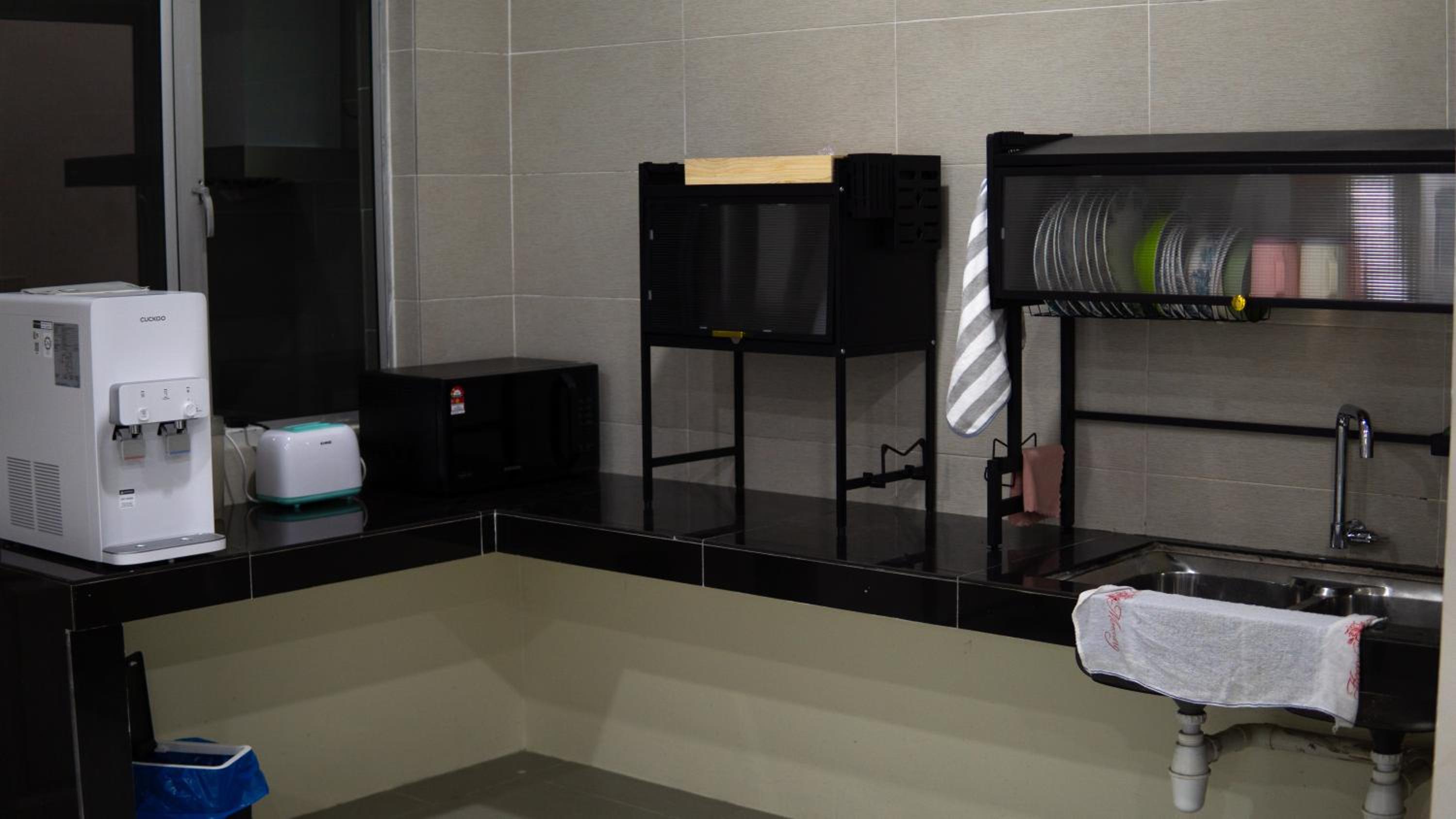 Double Room with Shared Bathroom photo 3