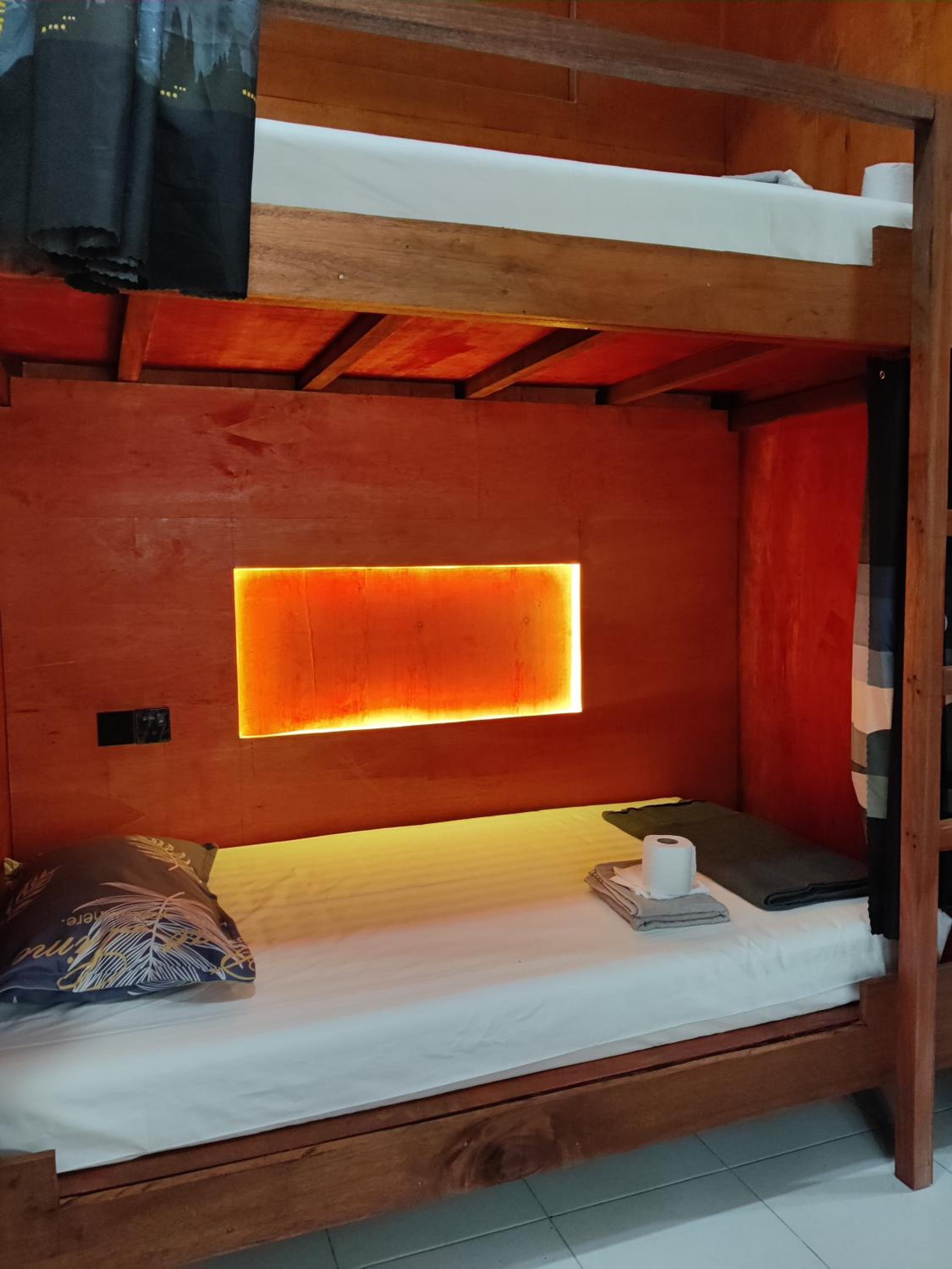 Bed in 4-Bed Female Dormitory Room photo 2