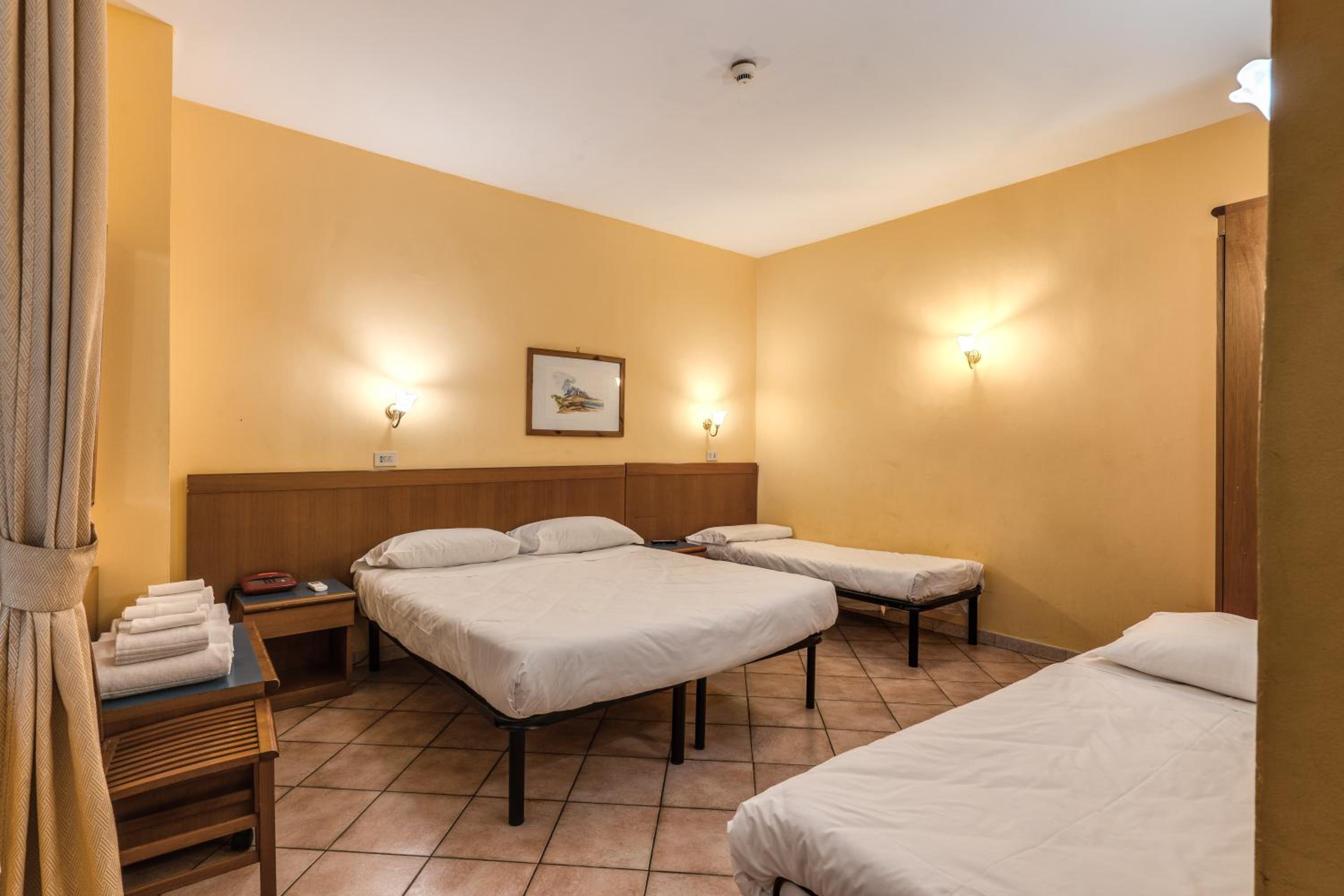 Quadruple Room photo 1