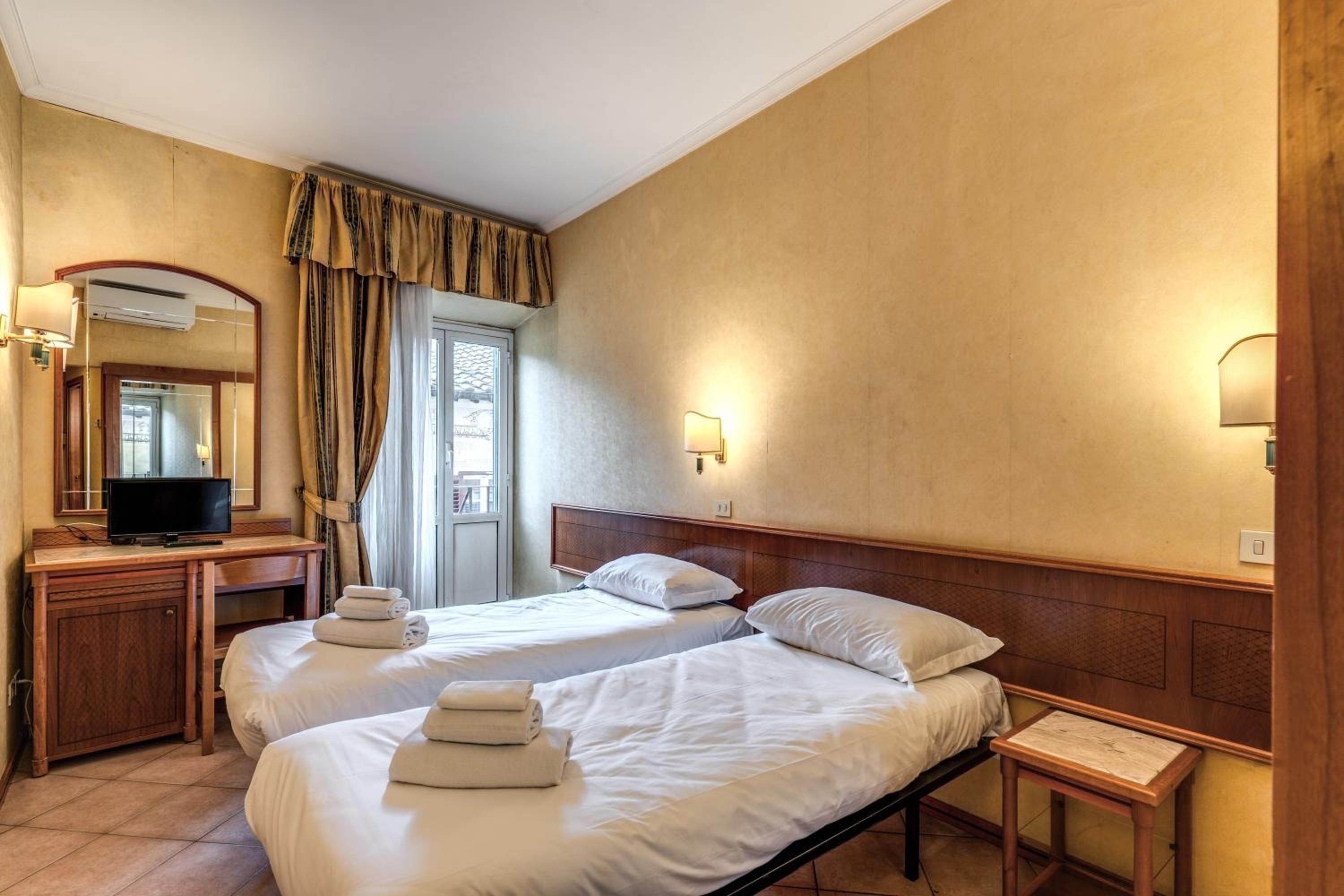 Double Or Twin Room photo 1