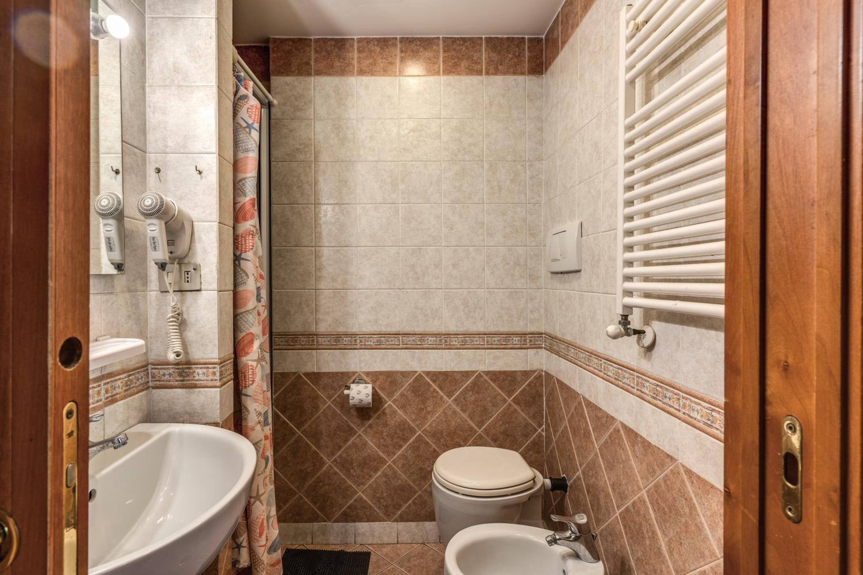 Double Or Twin Room photo 2