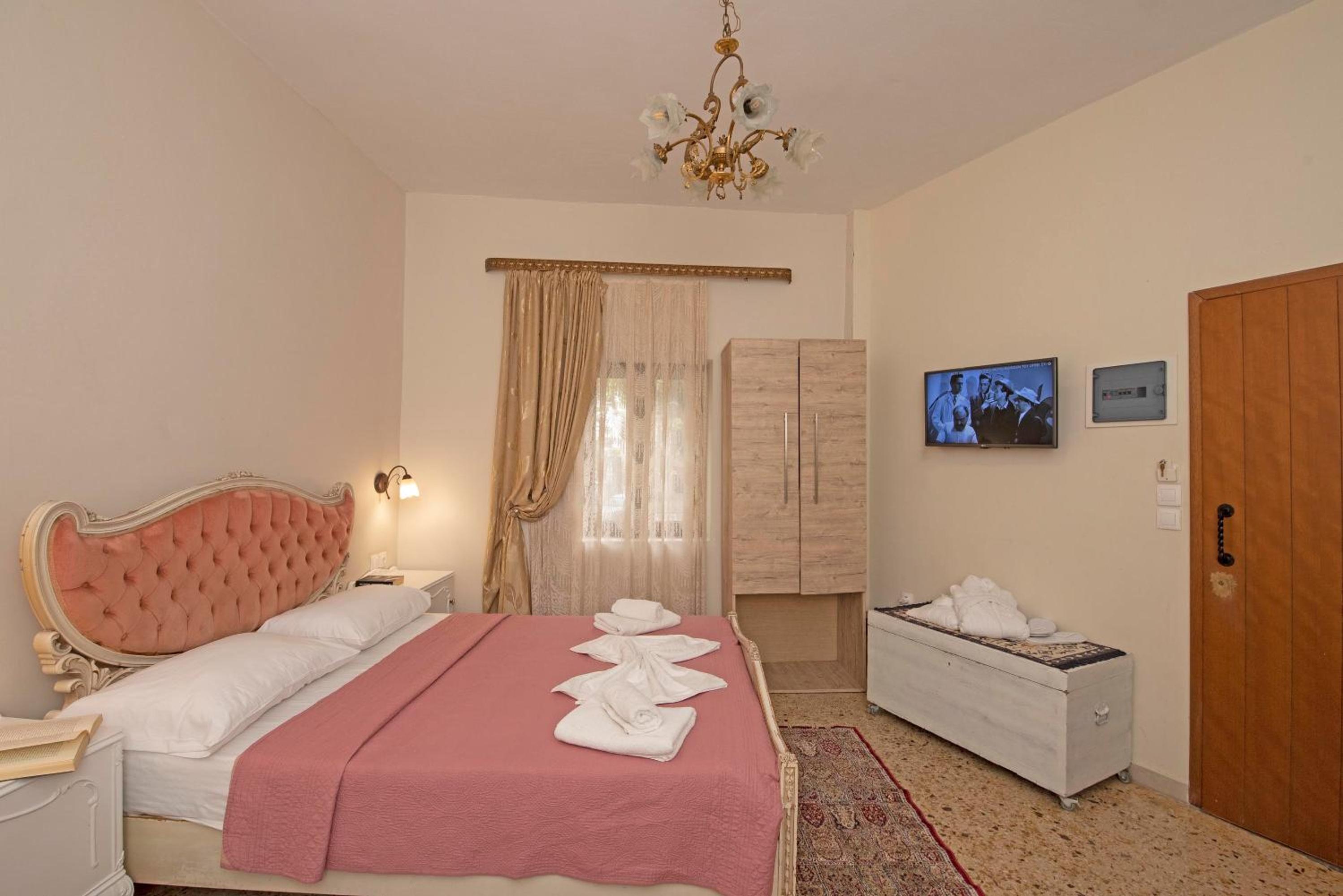 Deluxe Apartment - Photo 10