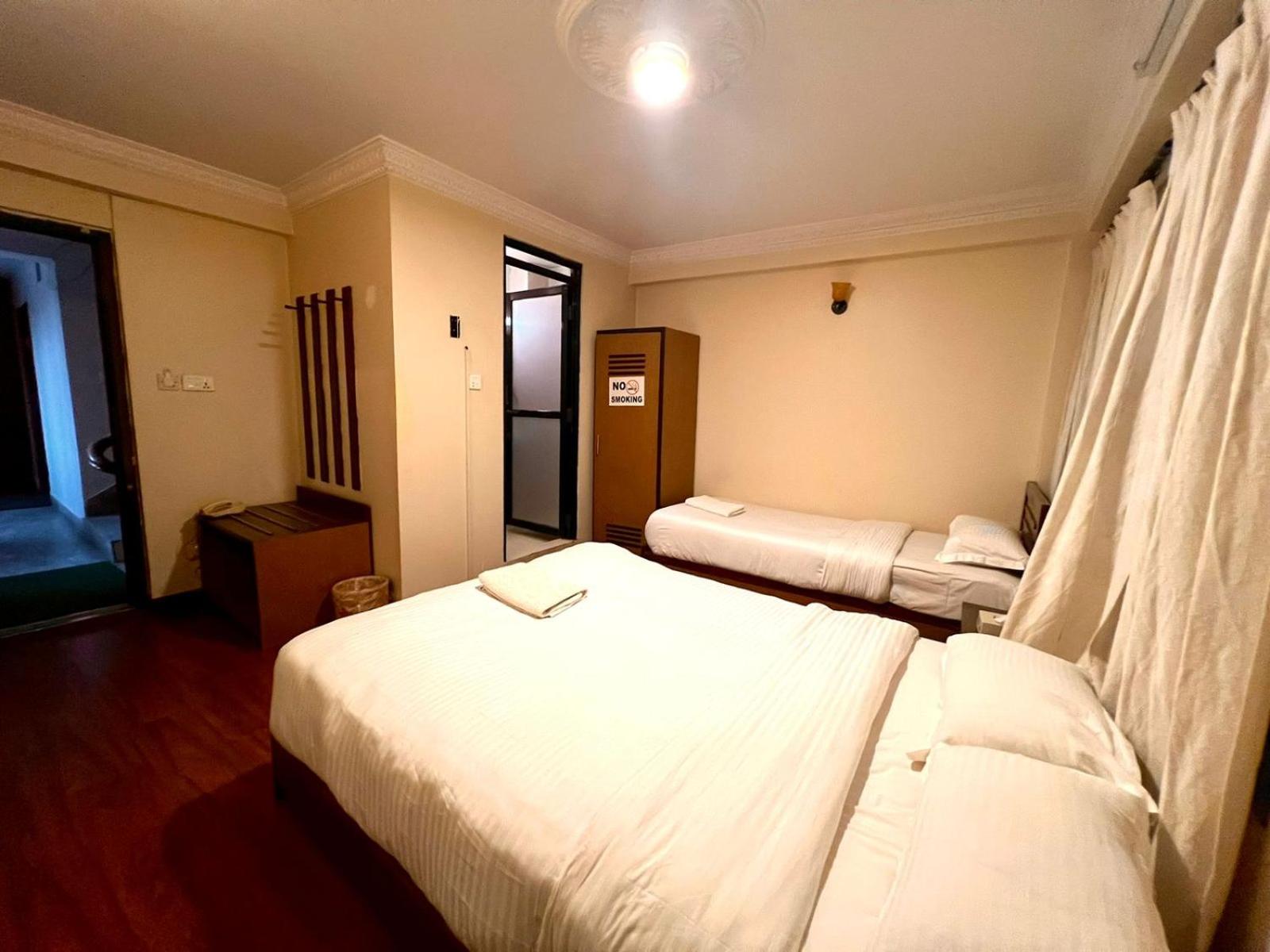 Standard Double Room photo 3