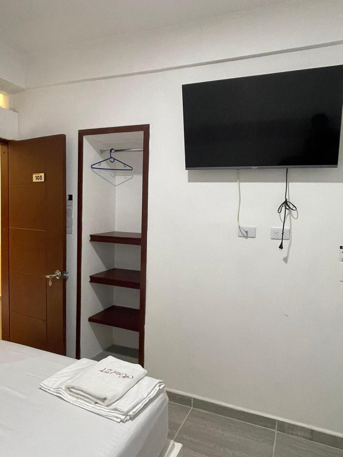 Twin Room photo 2
