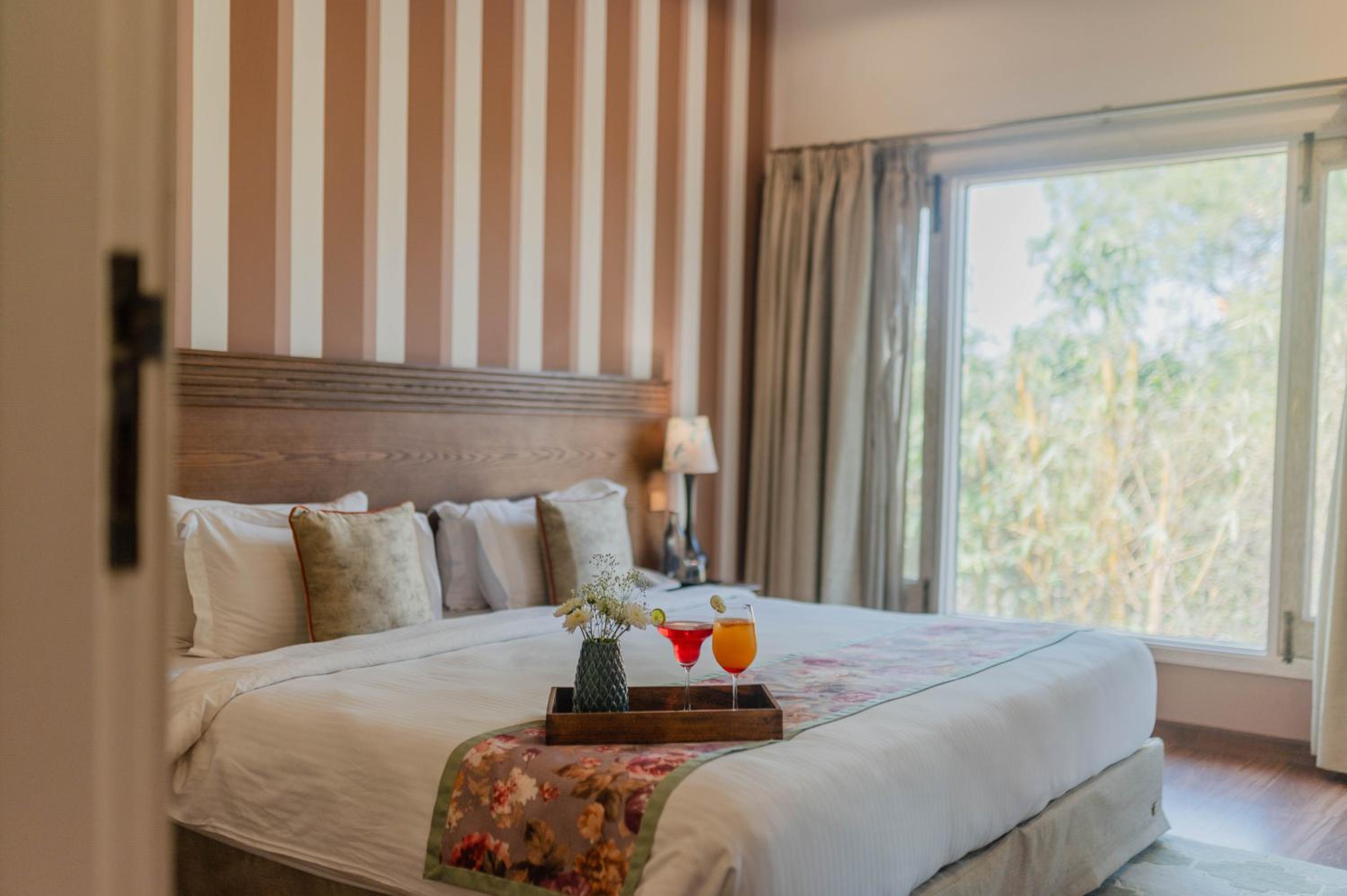 Eagle's Perch|2BR photo 1