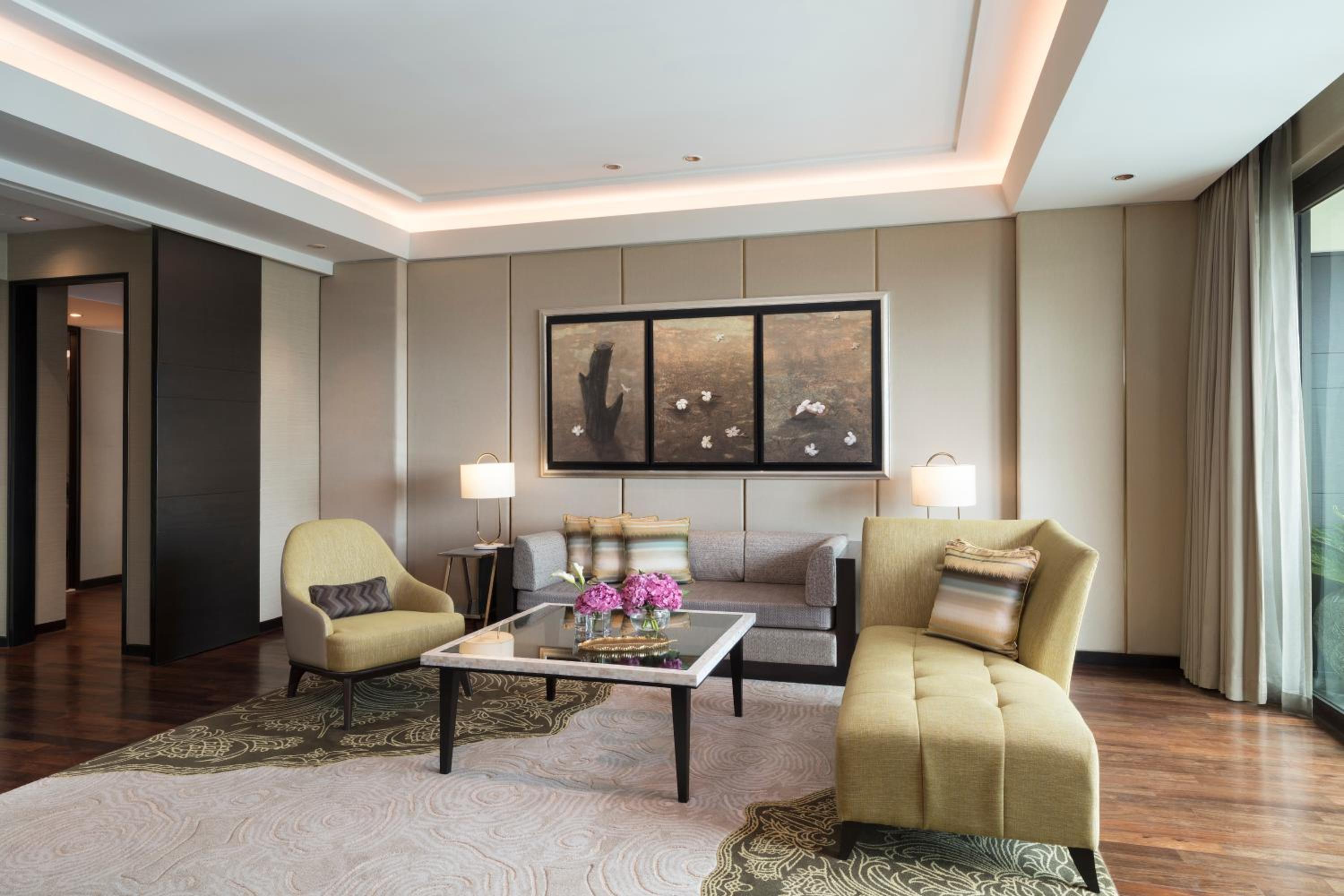 Penthouse Suite