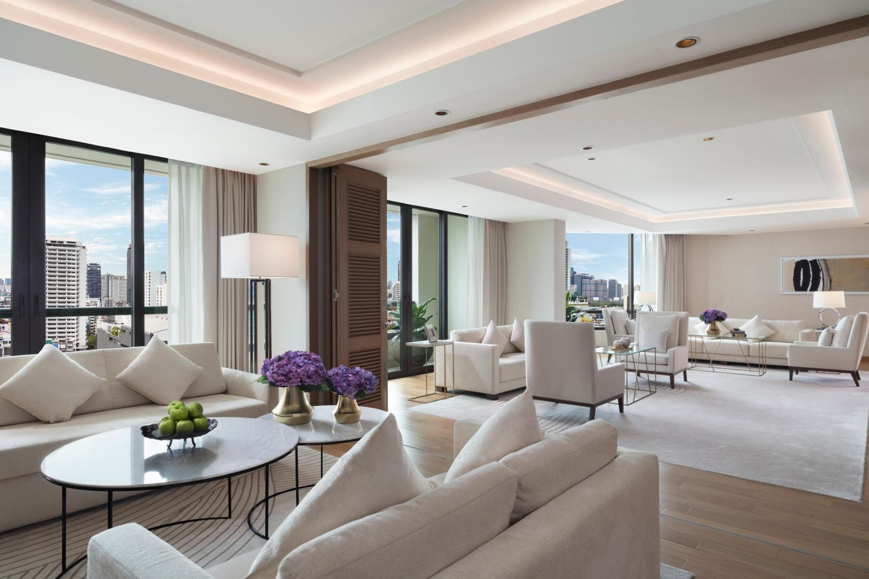 Presidential Terrace Suite thumbnail 6