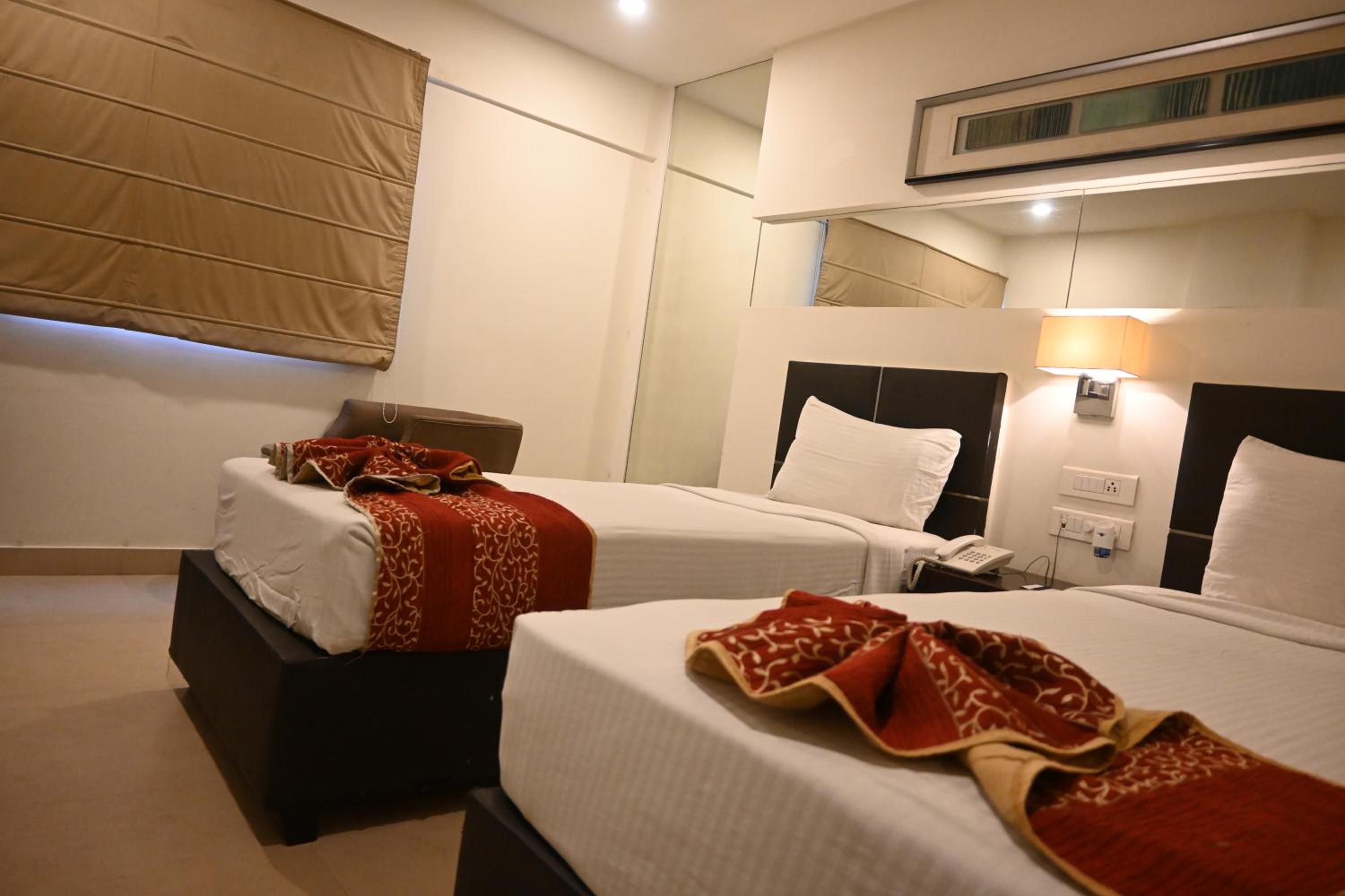 Standard Double or Twin Room photo 2
