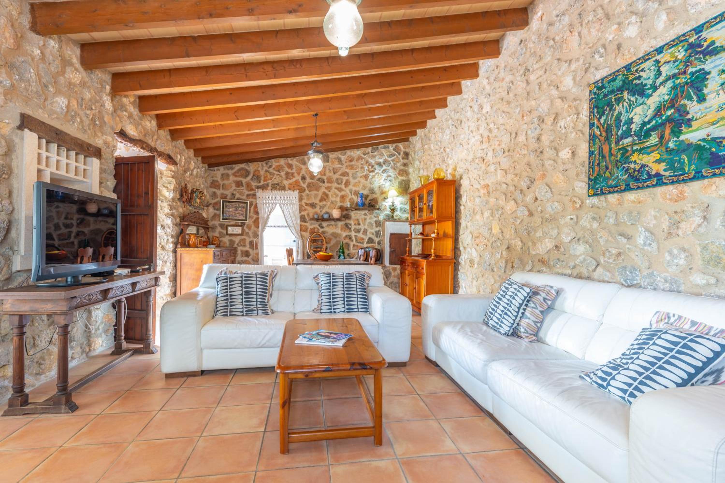Villa de Tres Habitaciones