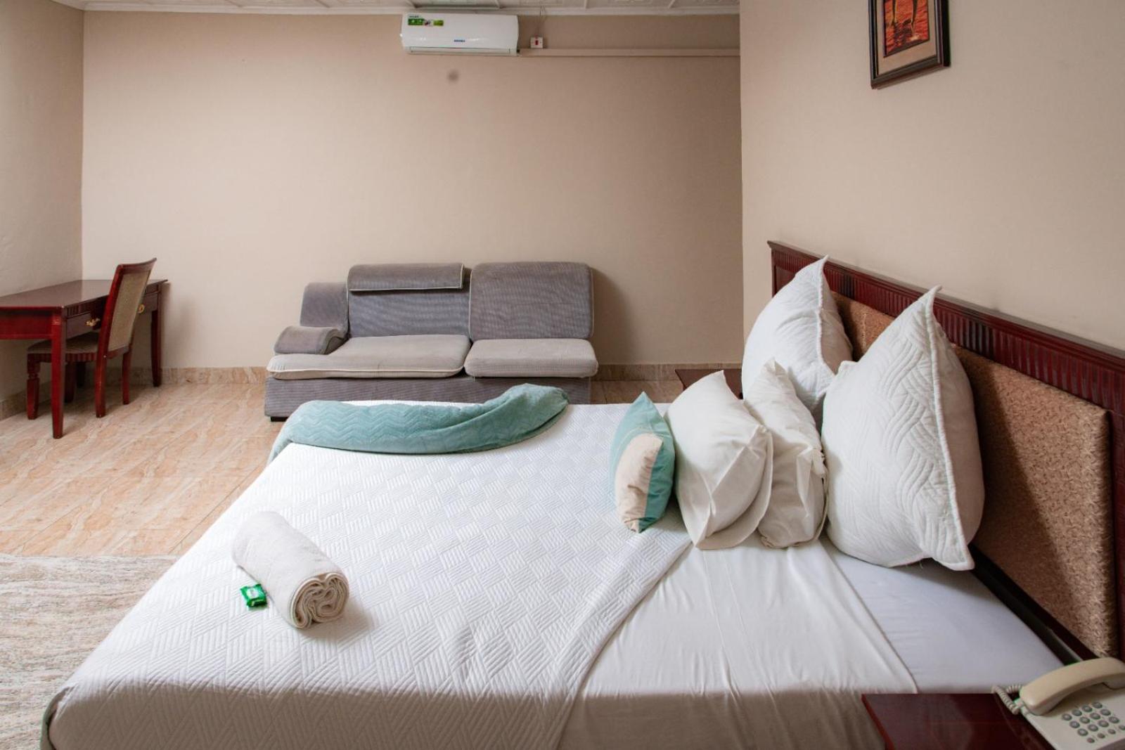 Double Room photo 3